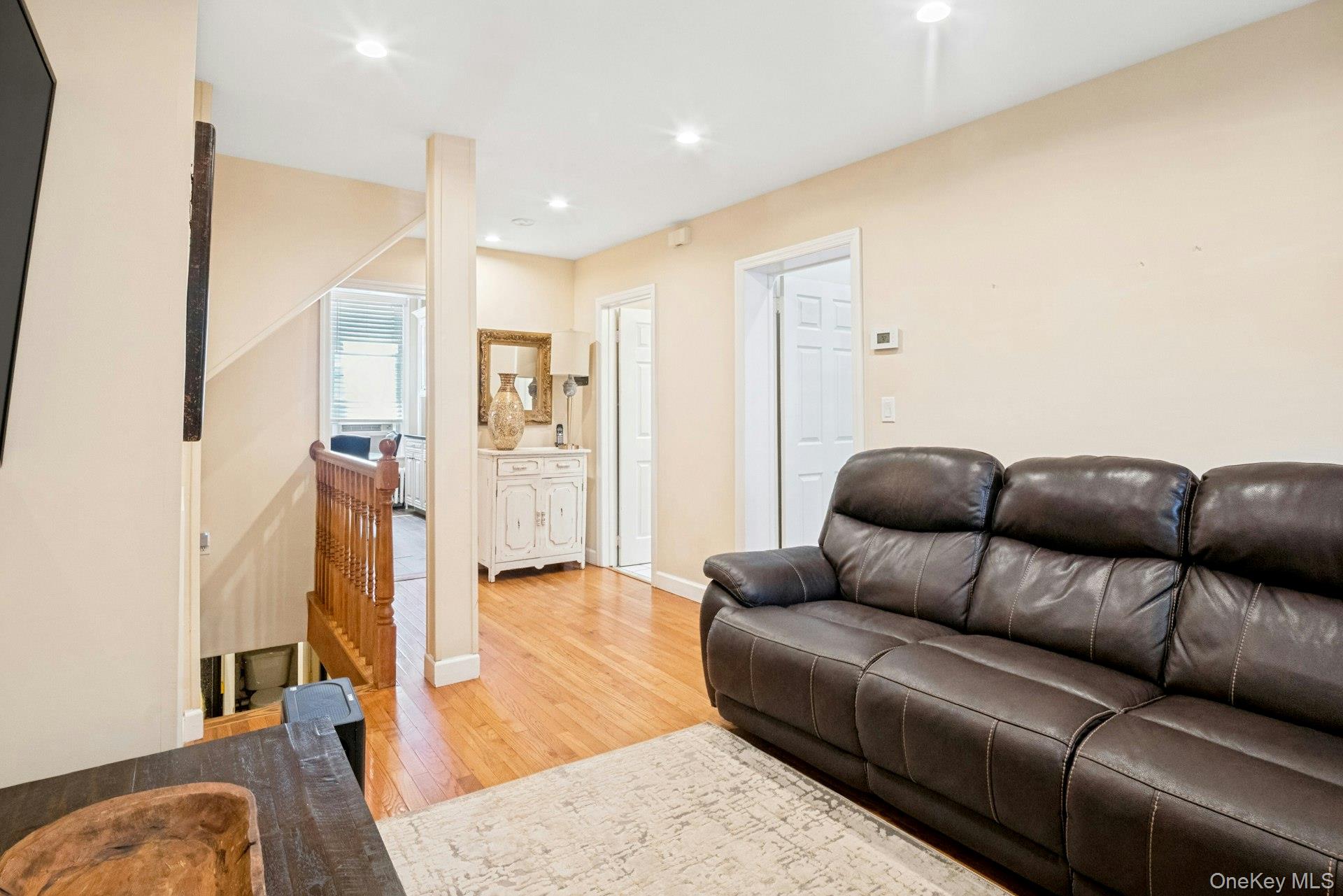 Photo 7 of this property