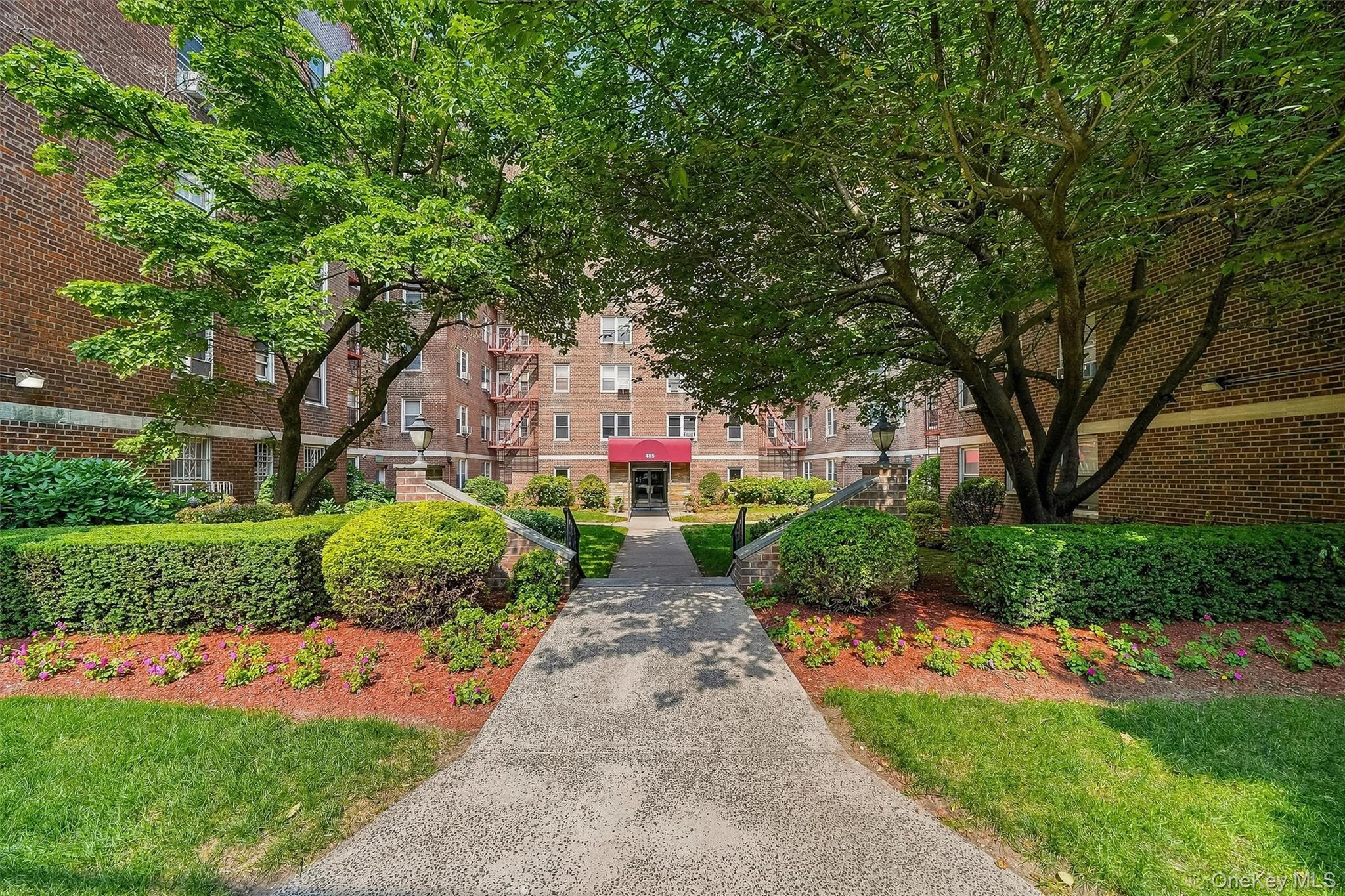 Photo 3 of this property