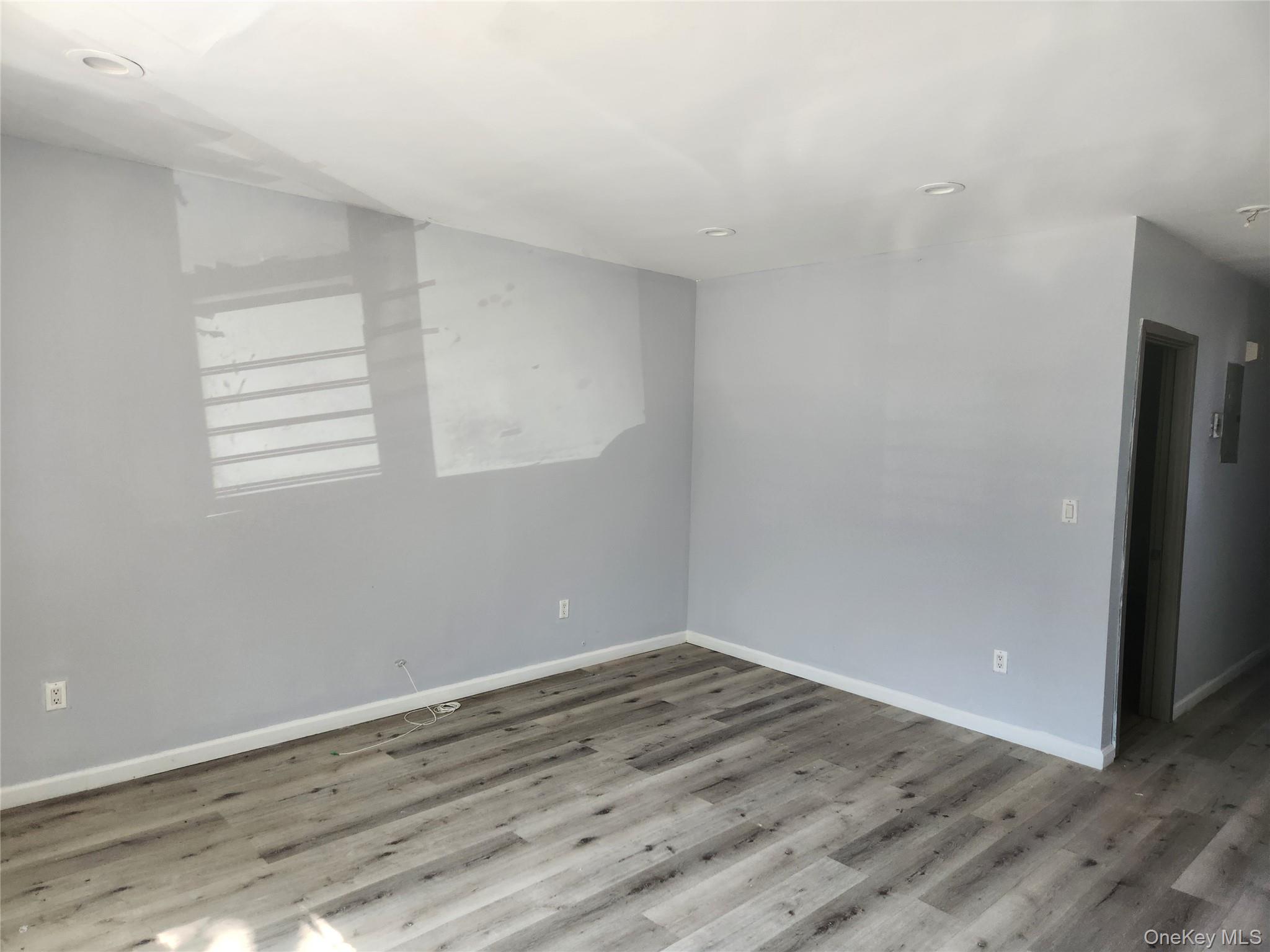 Photo 4 of this property