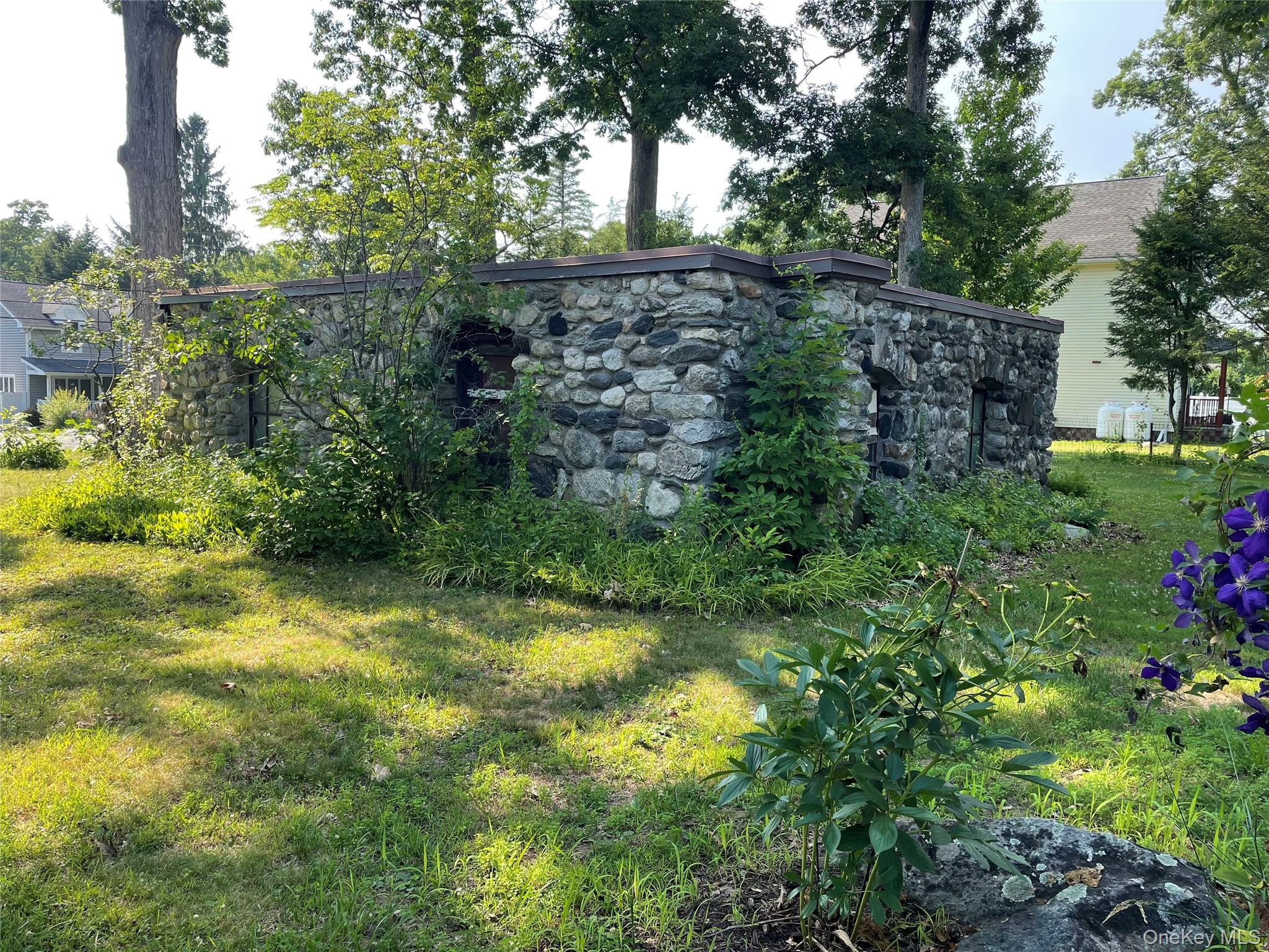 Photo 6 of this property
