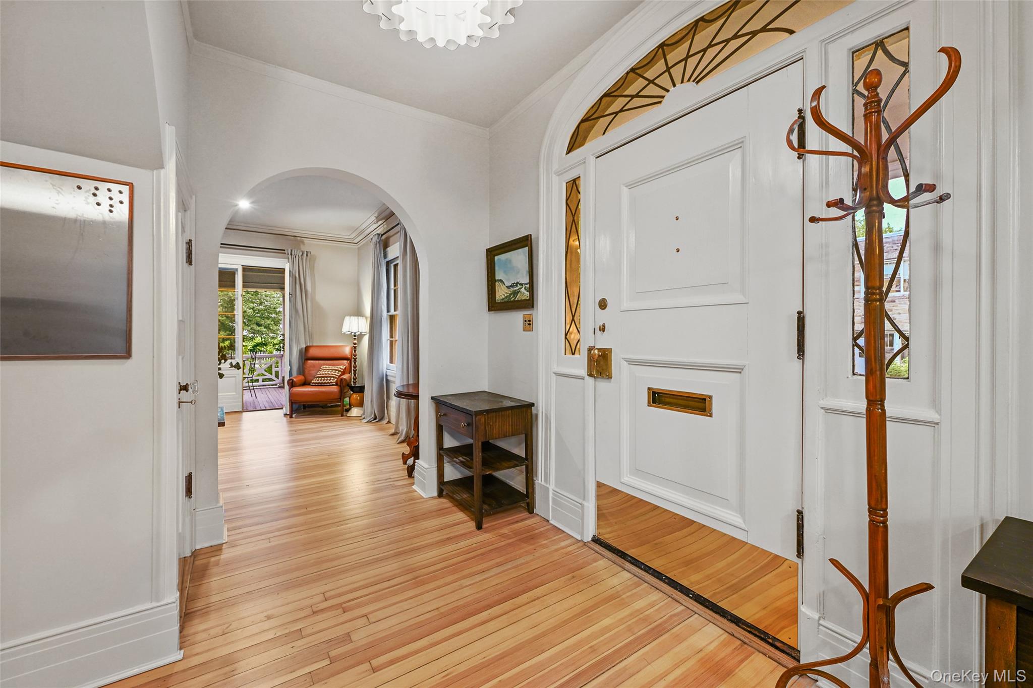 Photo 3 of this property