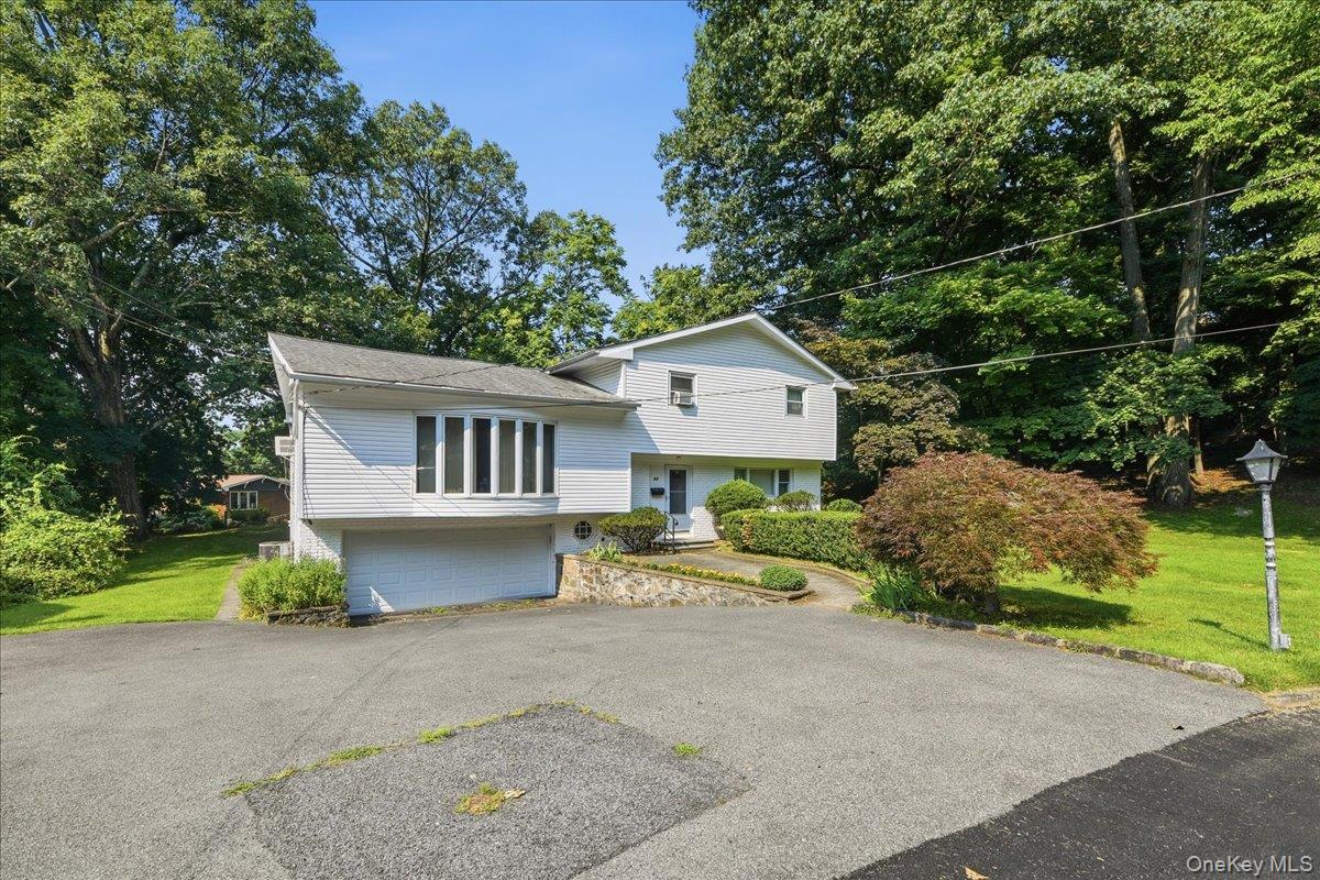 Photo 3 of this property