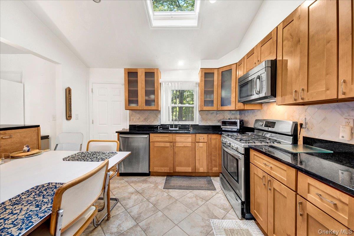 Photo 9 of this property