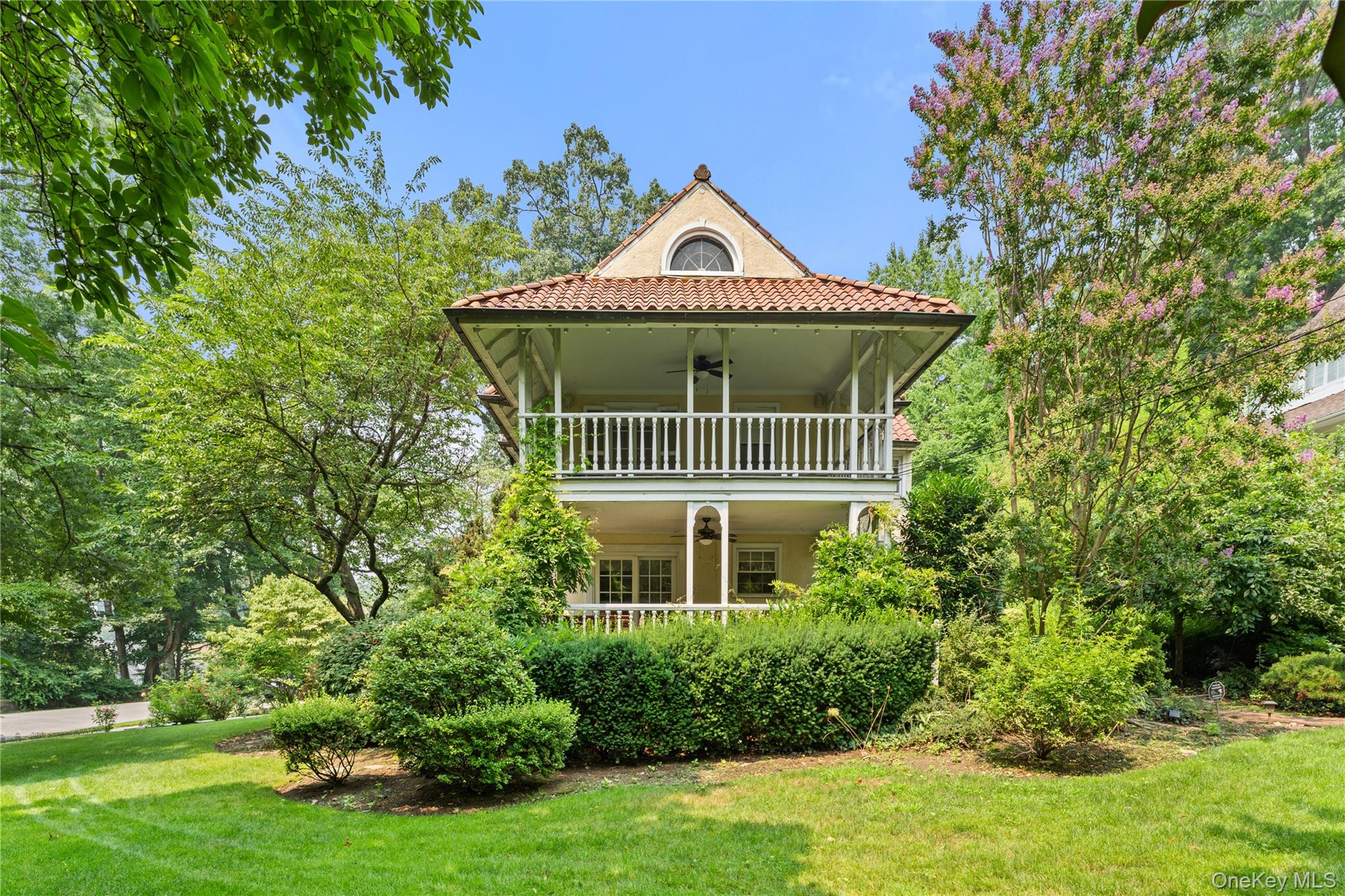 Photo 33 of this property