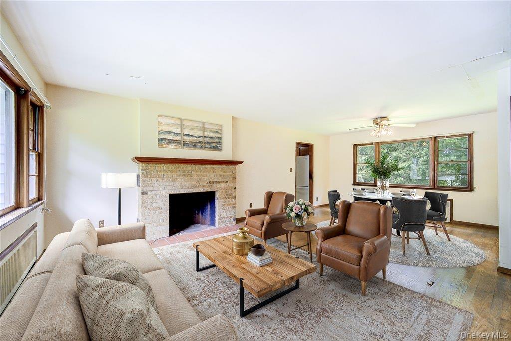 Photo 4 of this property