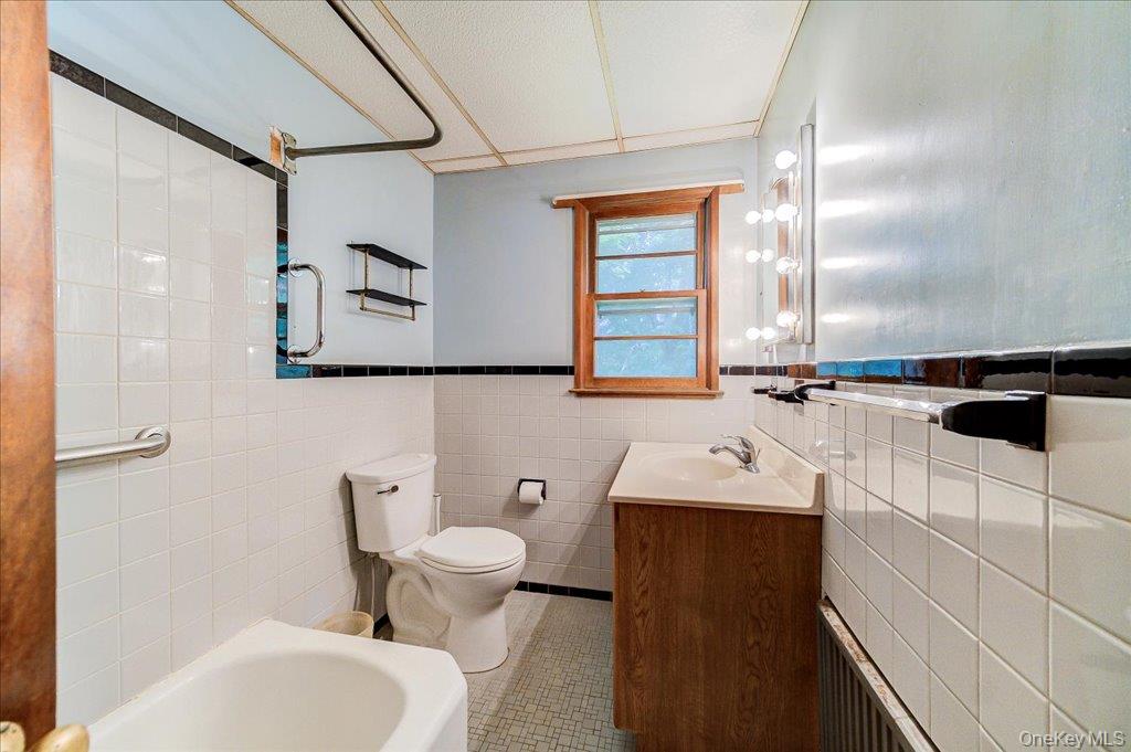 Photo 14 of this property