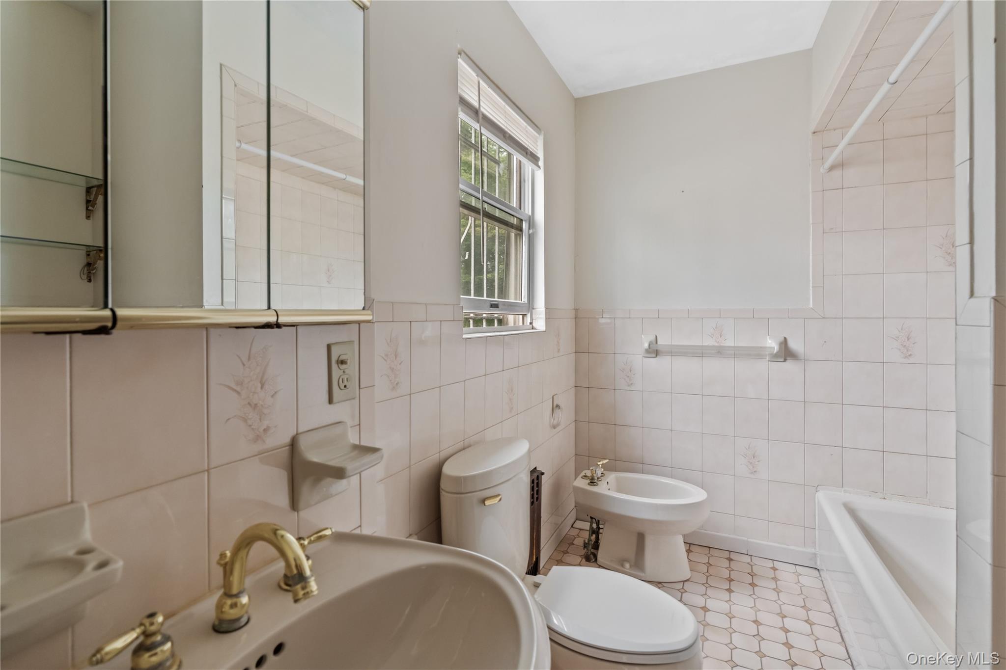 Photo 8 of this property