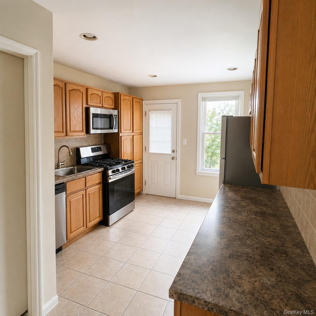 Photo 4 of this property