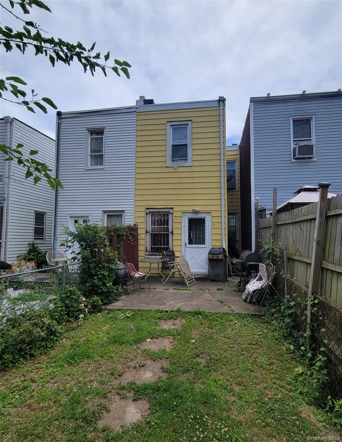 Photo 10 of this property