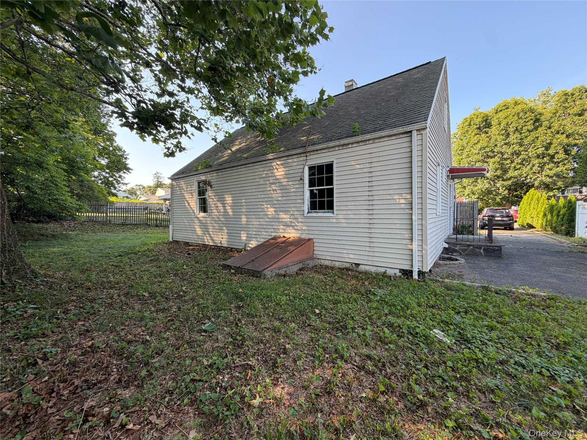 Photo 11 of this property