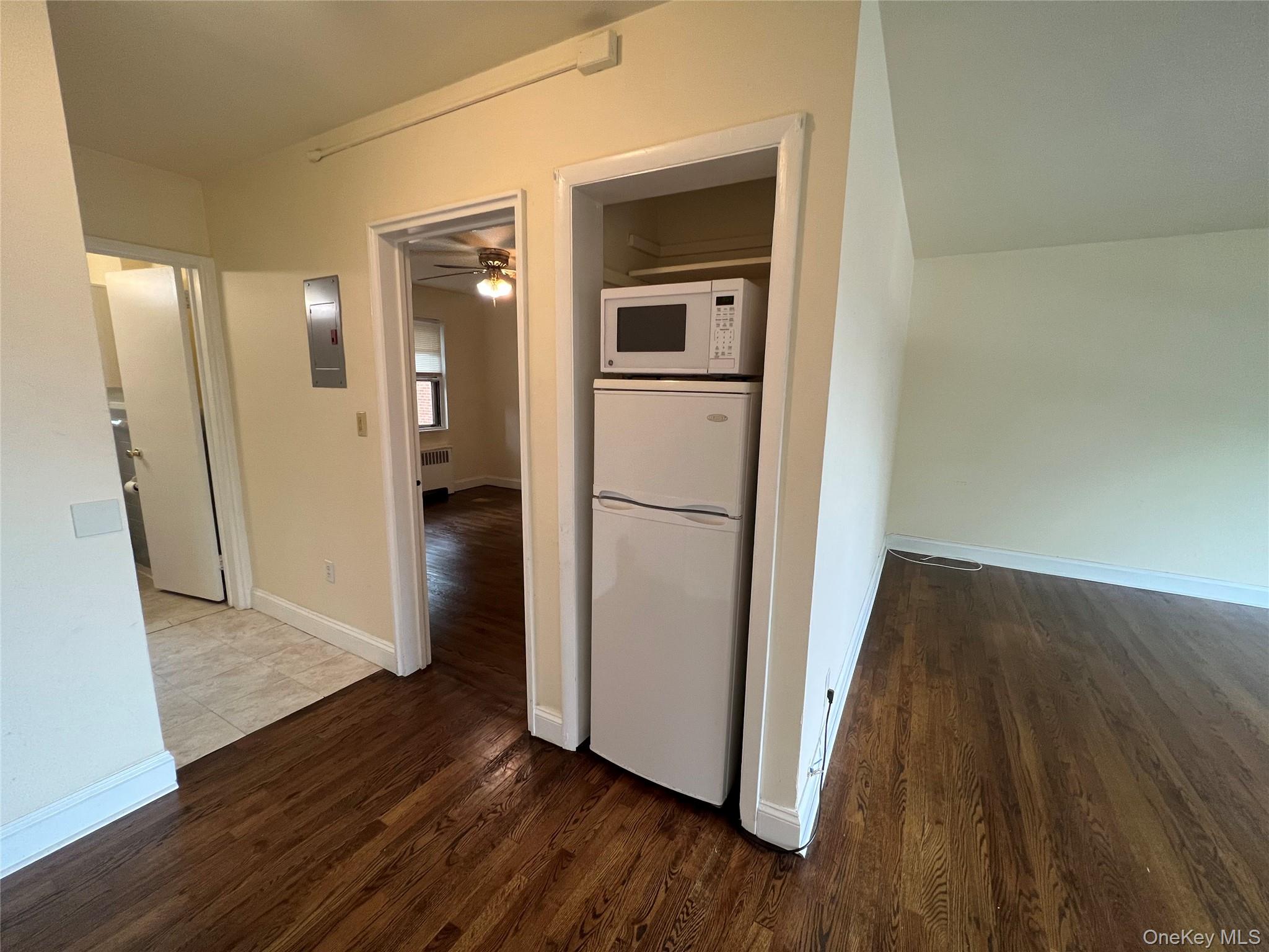 Photo 3 of this property