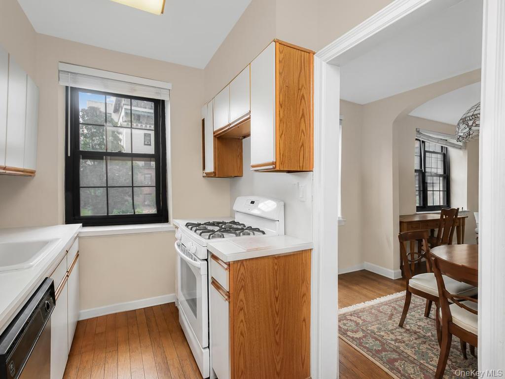 Photo 7 of this property