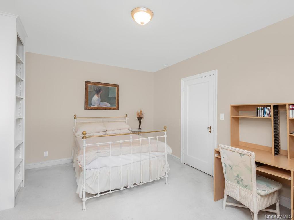 Photo 18 of this property