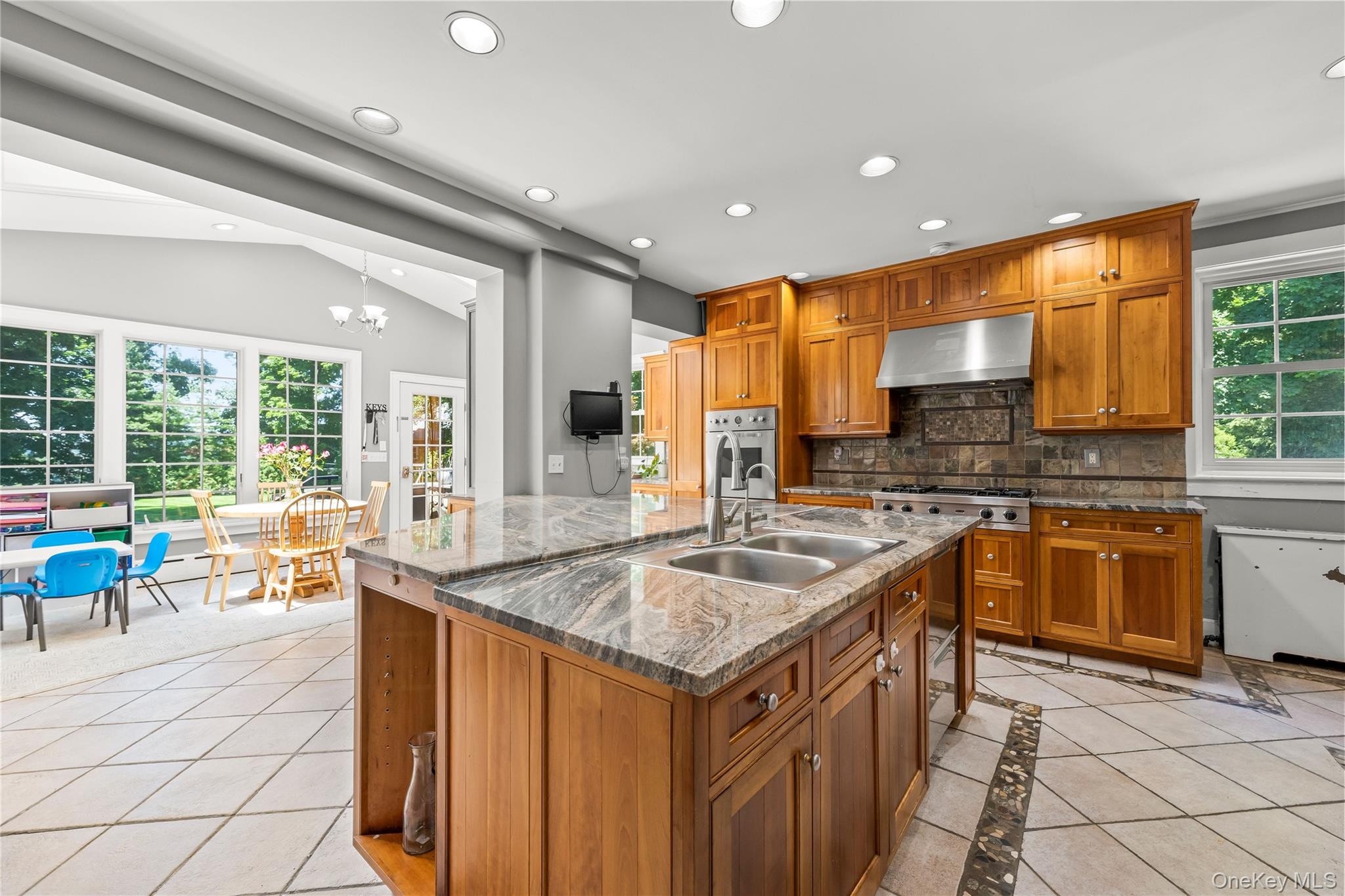 Photo 6 of this property