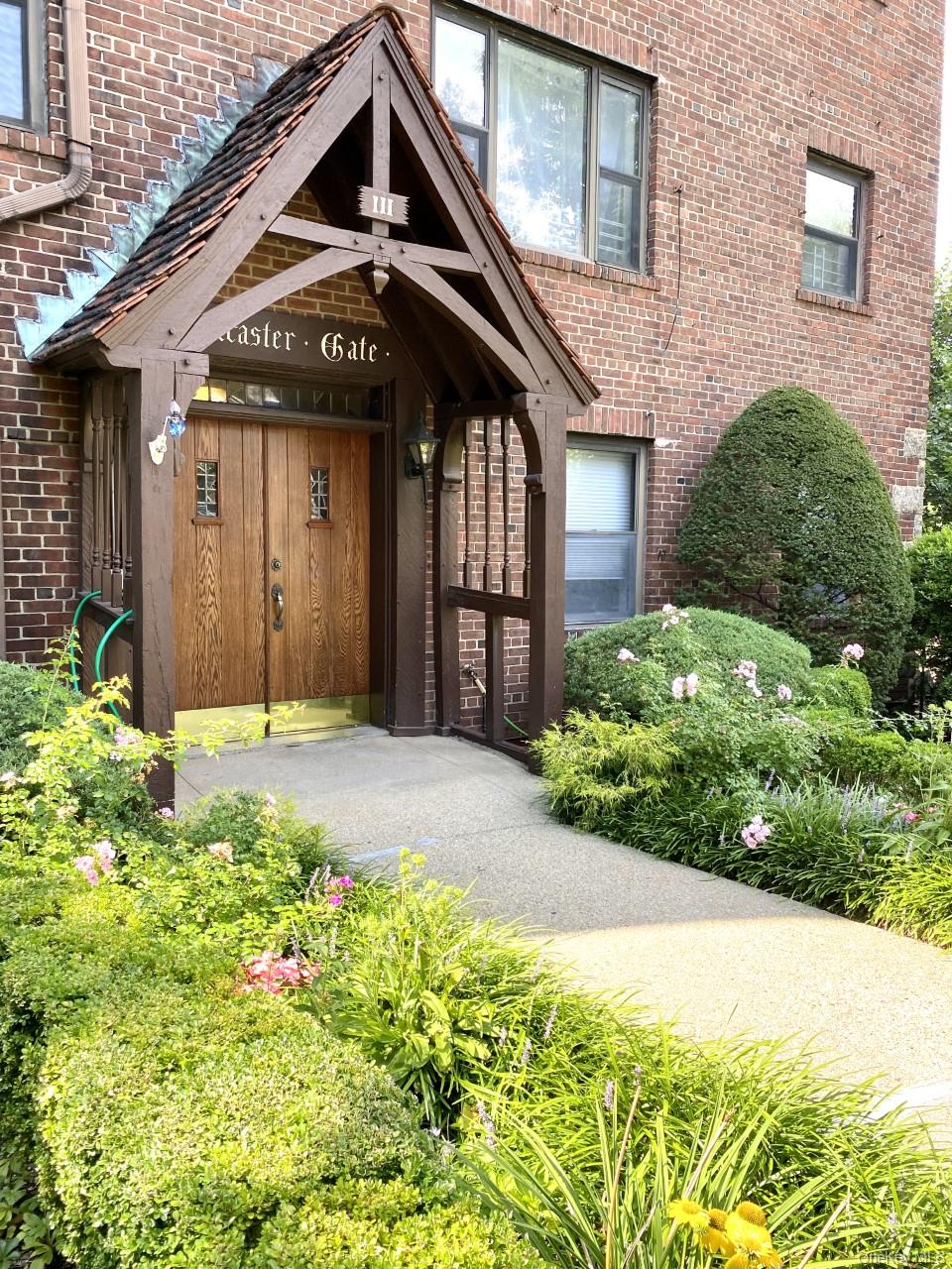 Photo 9 of this property