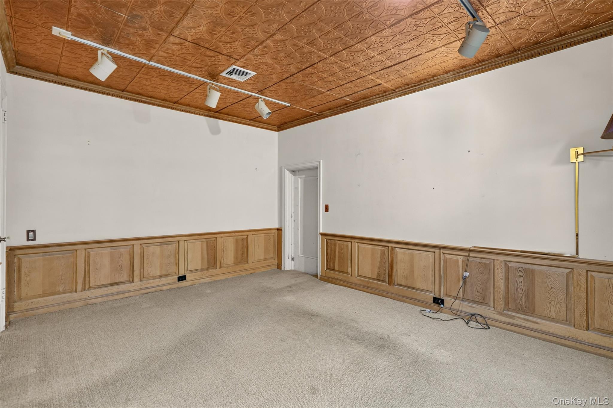 Photo 19 of this property