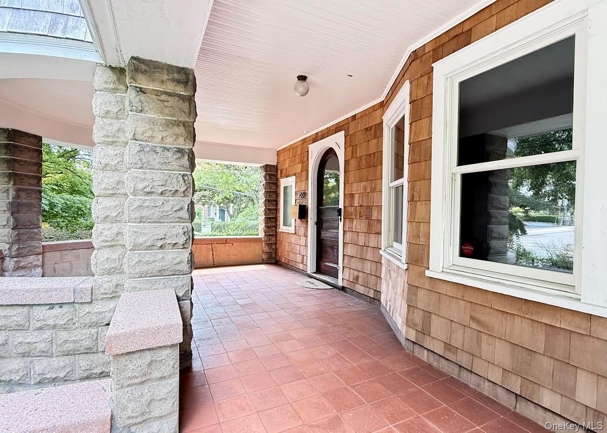 Photo 3 of this property
