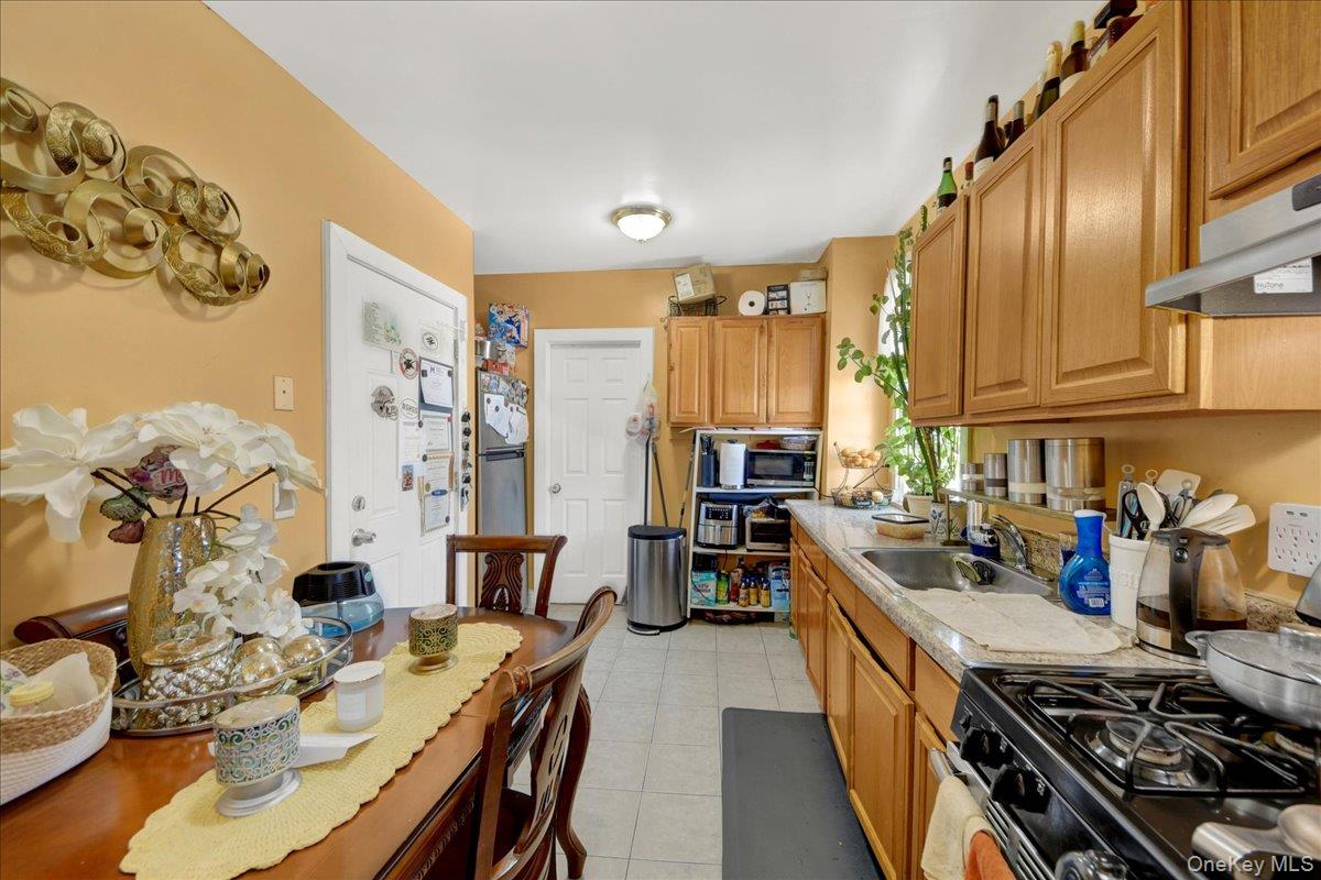 Photo 9 of this property