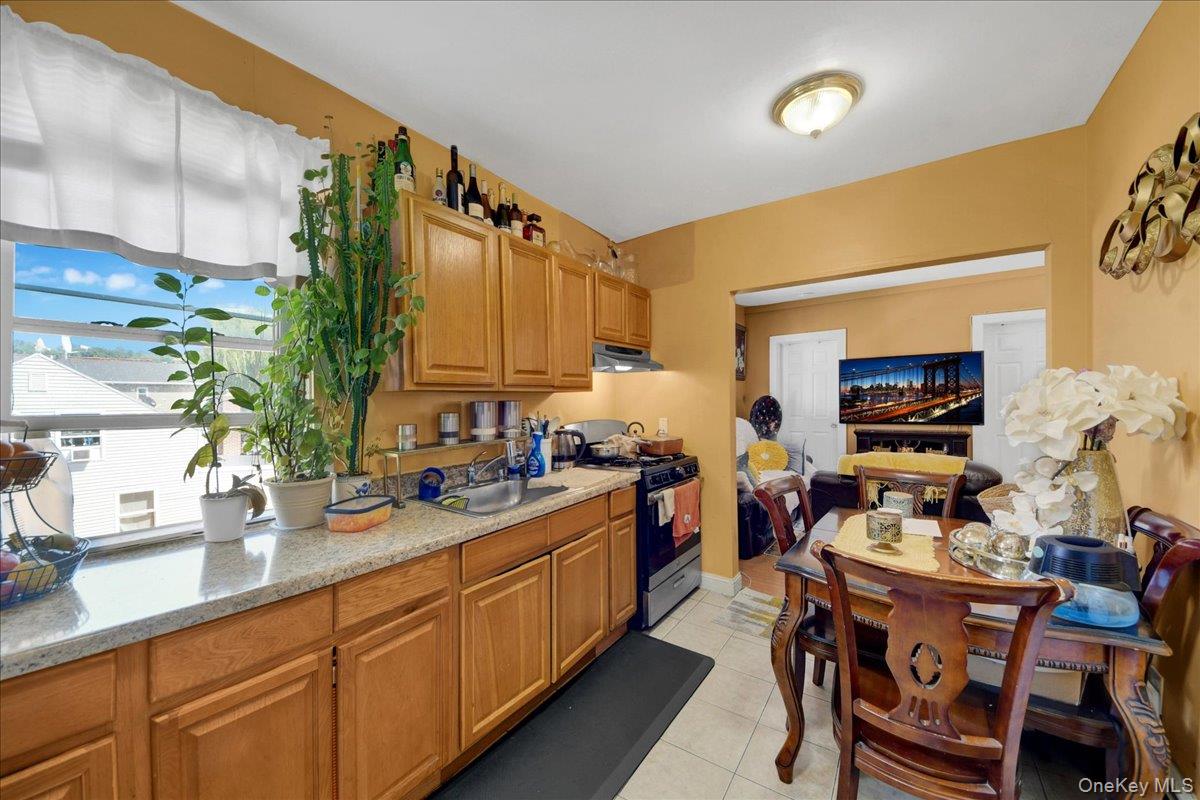 Photo 10 of this property