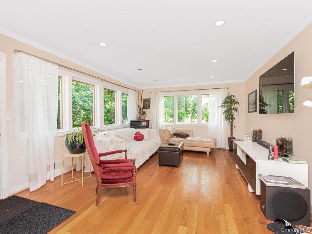 Photo 5 of this property