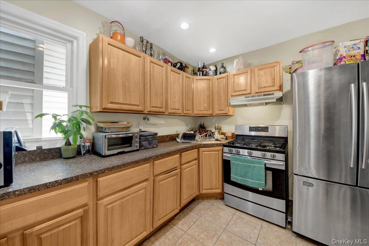 Photo 5 of this property