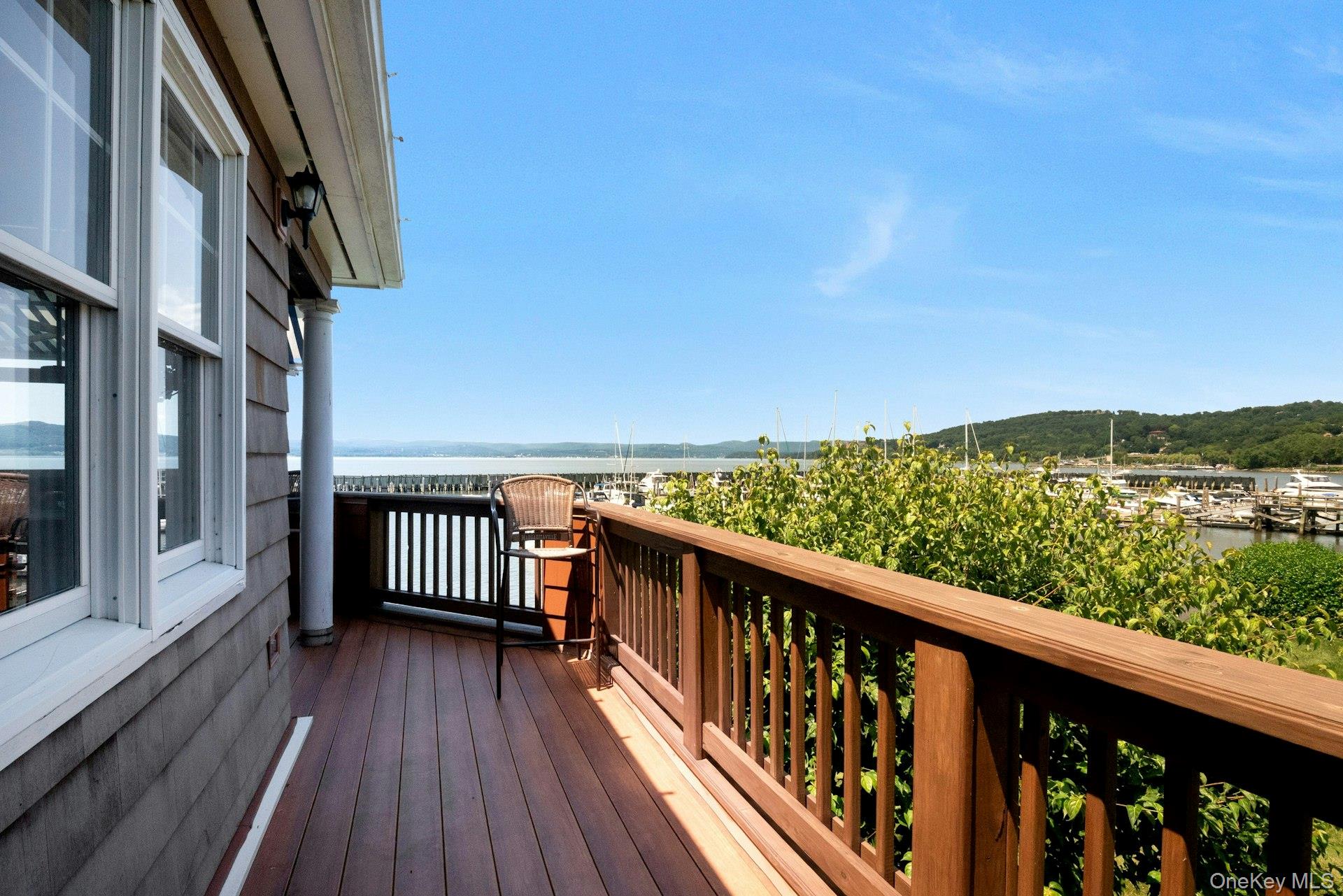 Photo 4 of this property