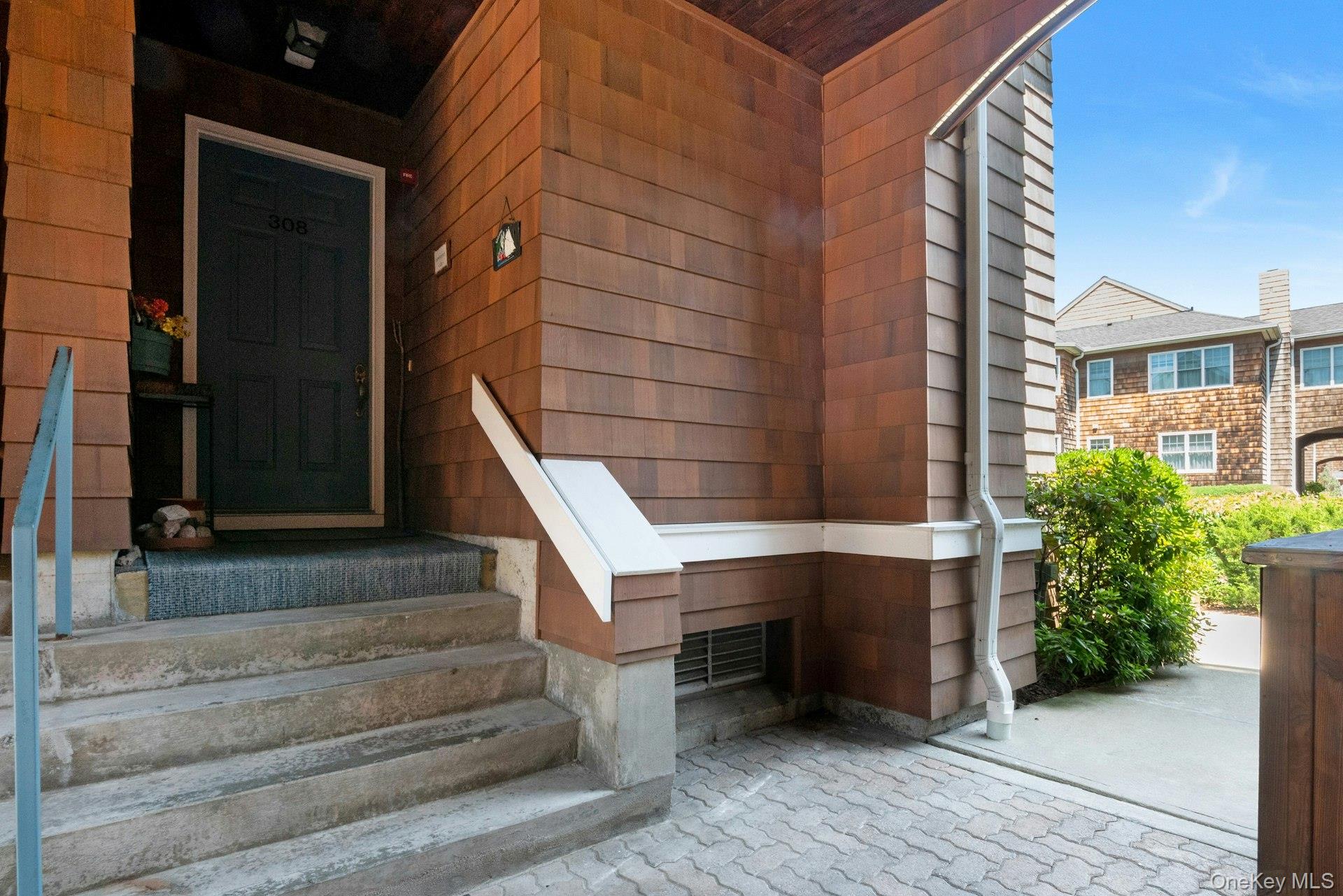 Photo 6 of this property