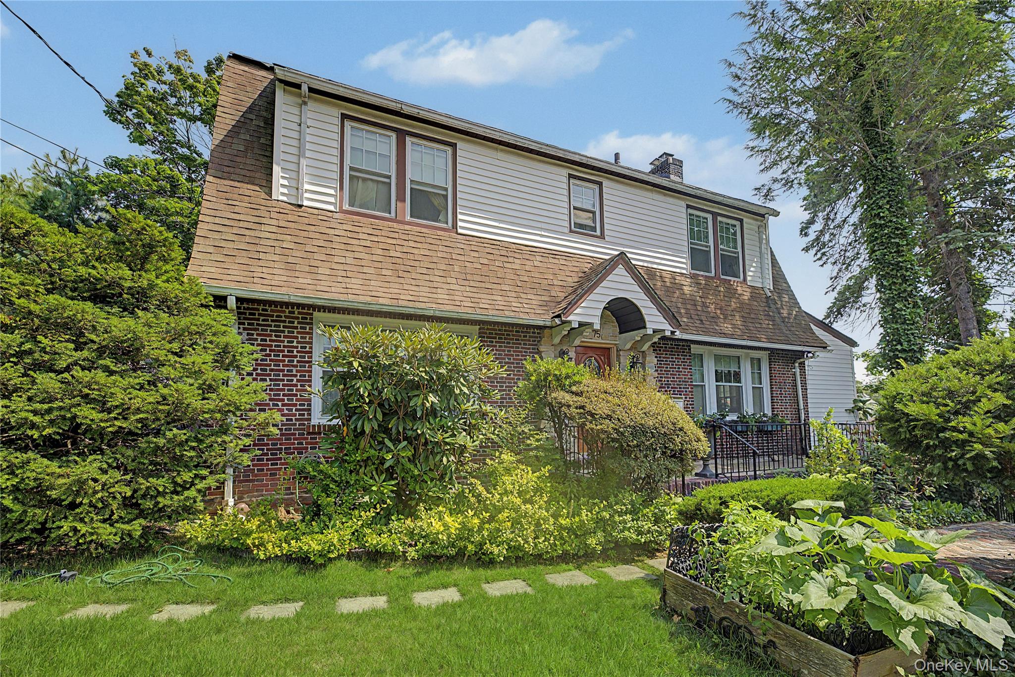 Welcome to Oakwood Heights, one of Mount Vernon’s most sought-after co...