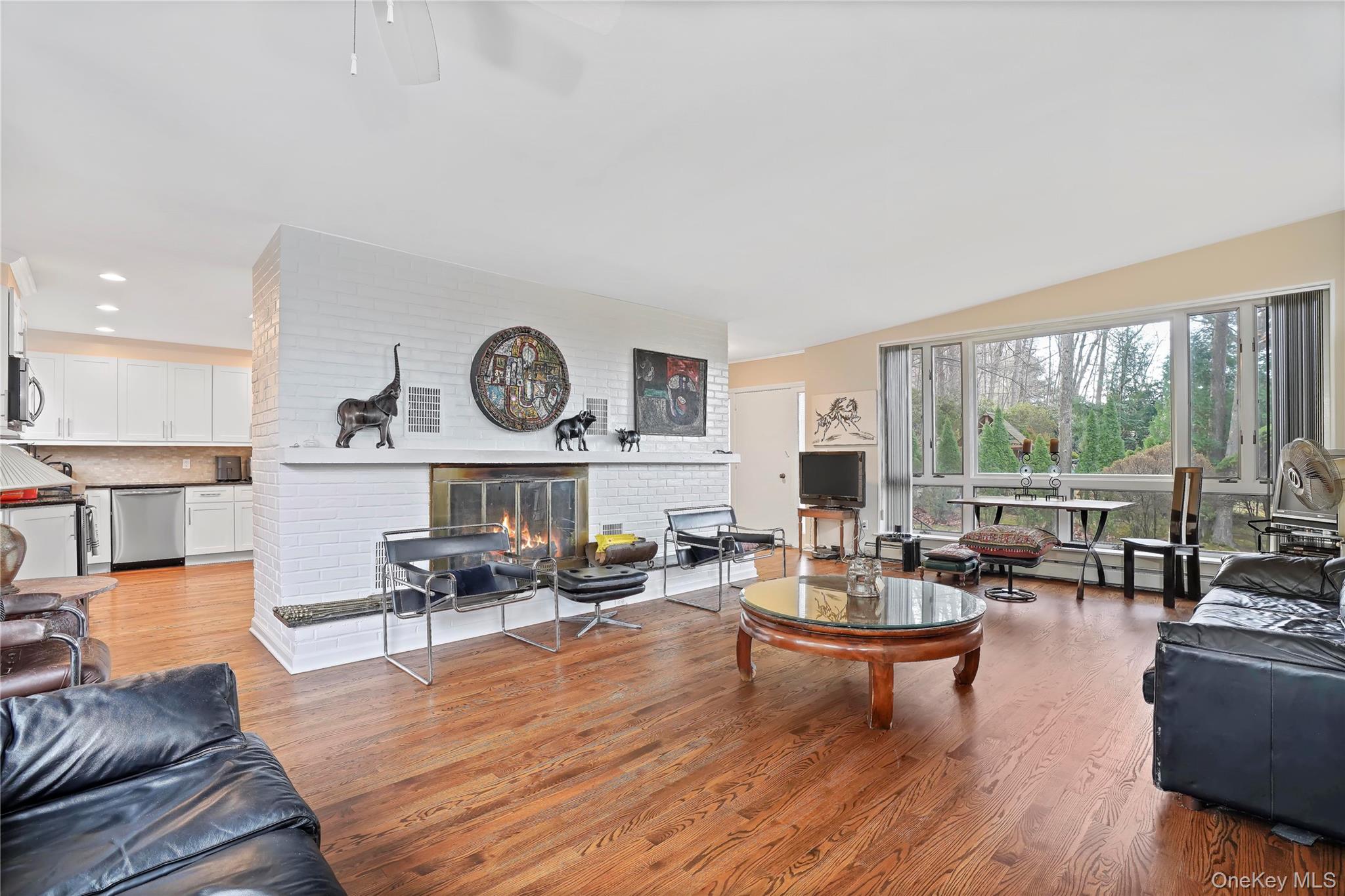 Photo 6 of this property