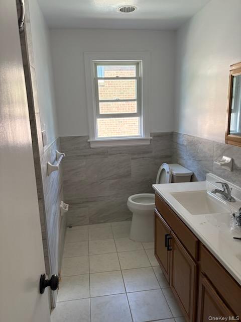 Photo 9 of this property