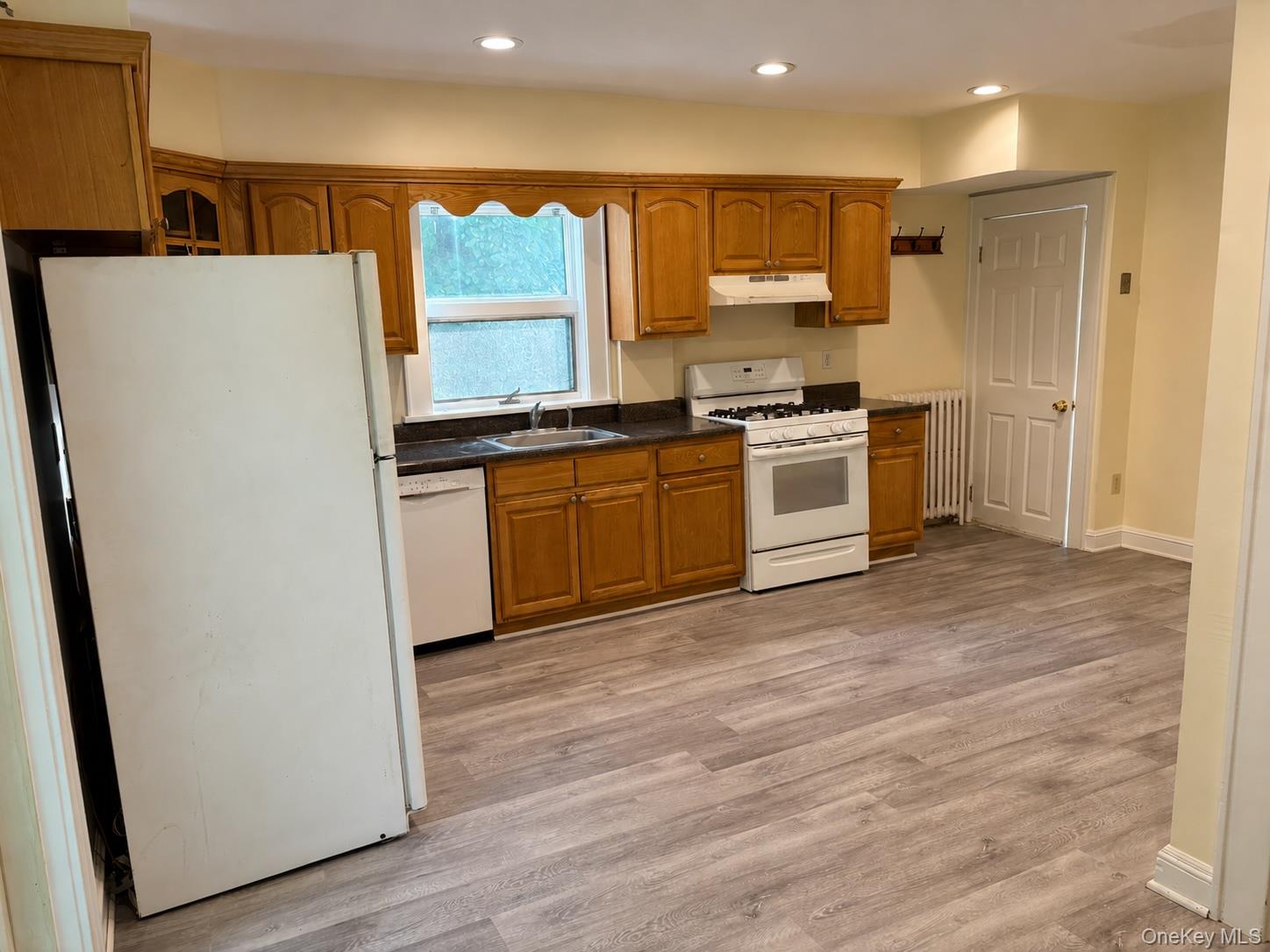 Photo 8 of this property