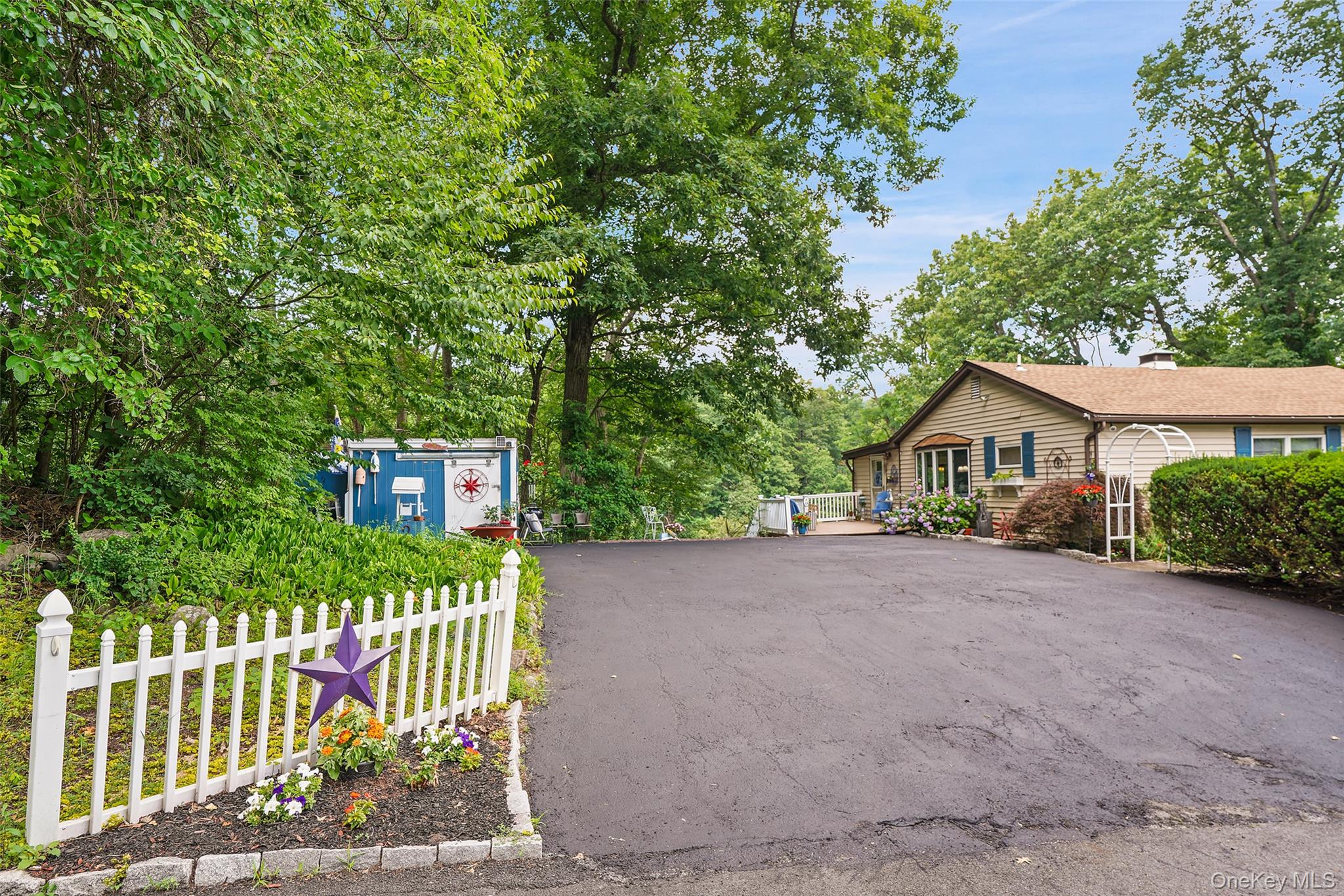 Photo 3 of this property