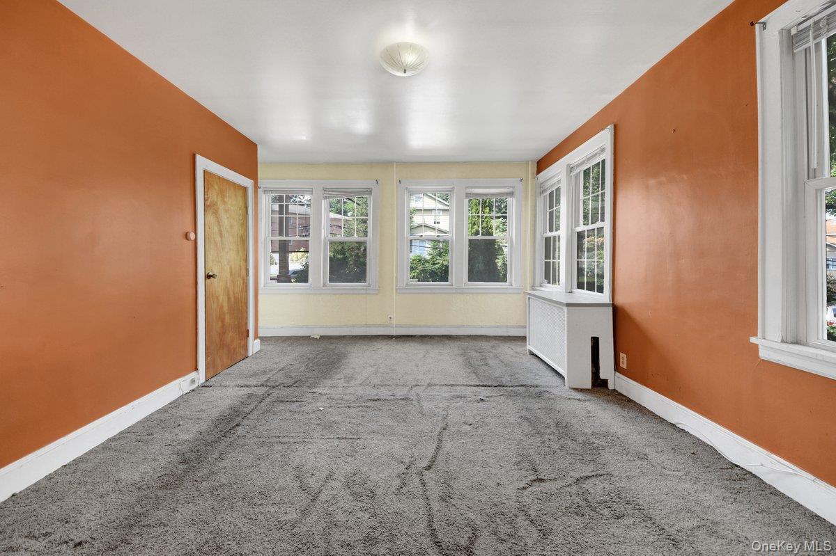 Photo 4 of this property