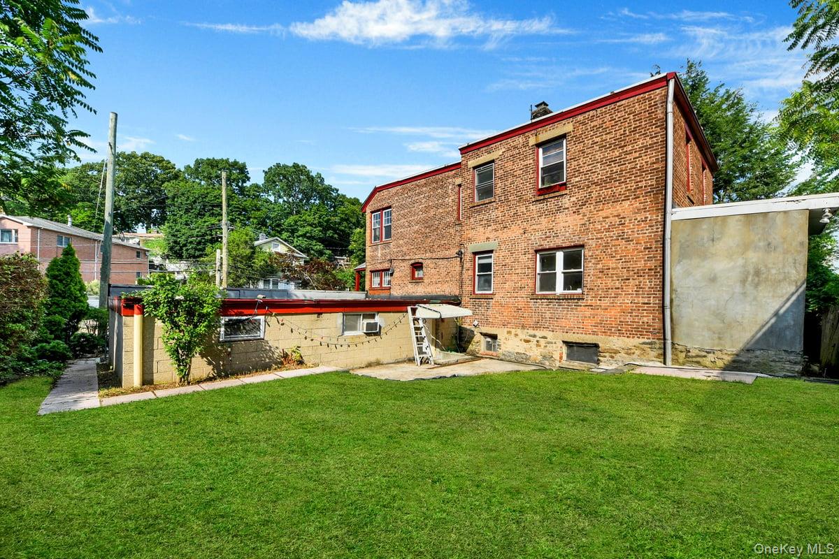 Photo 18 of this property