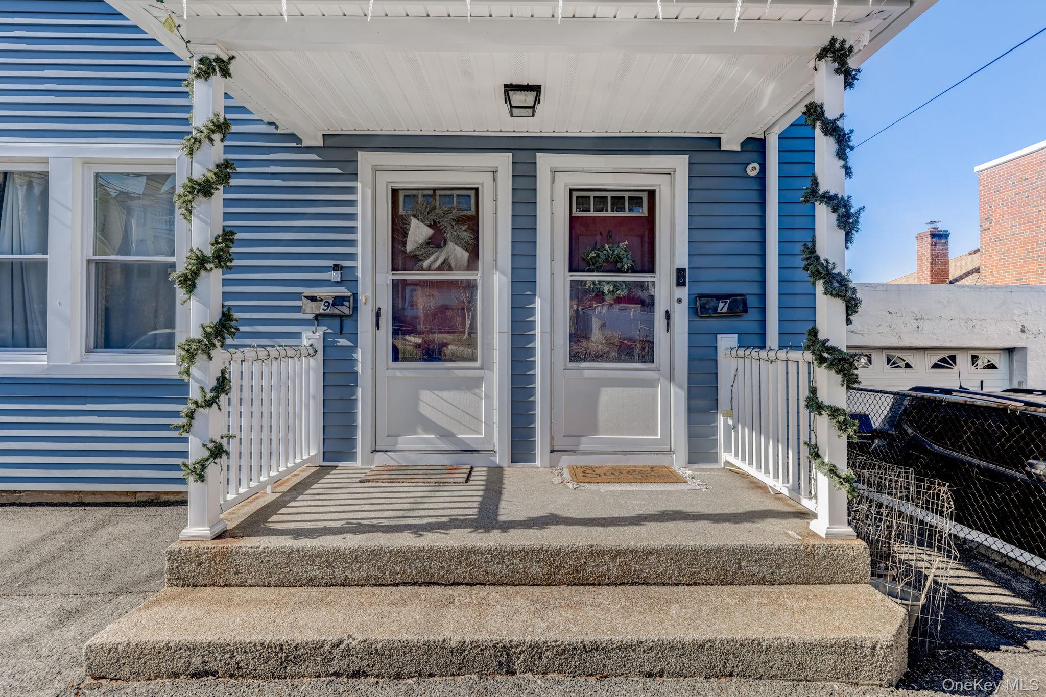 Photo 4 of this property