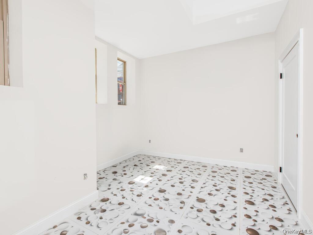 Photo 4 of this property