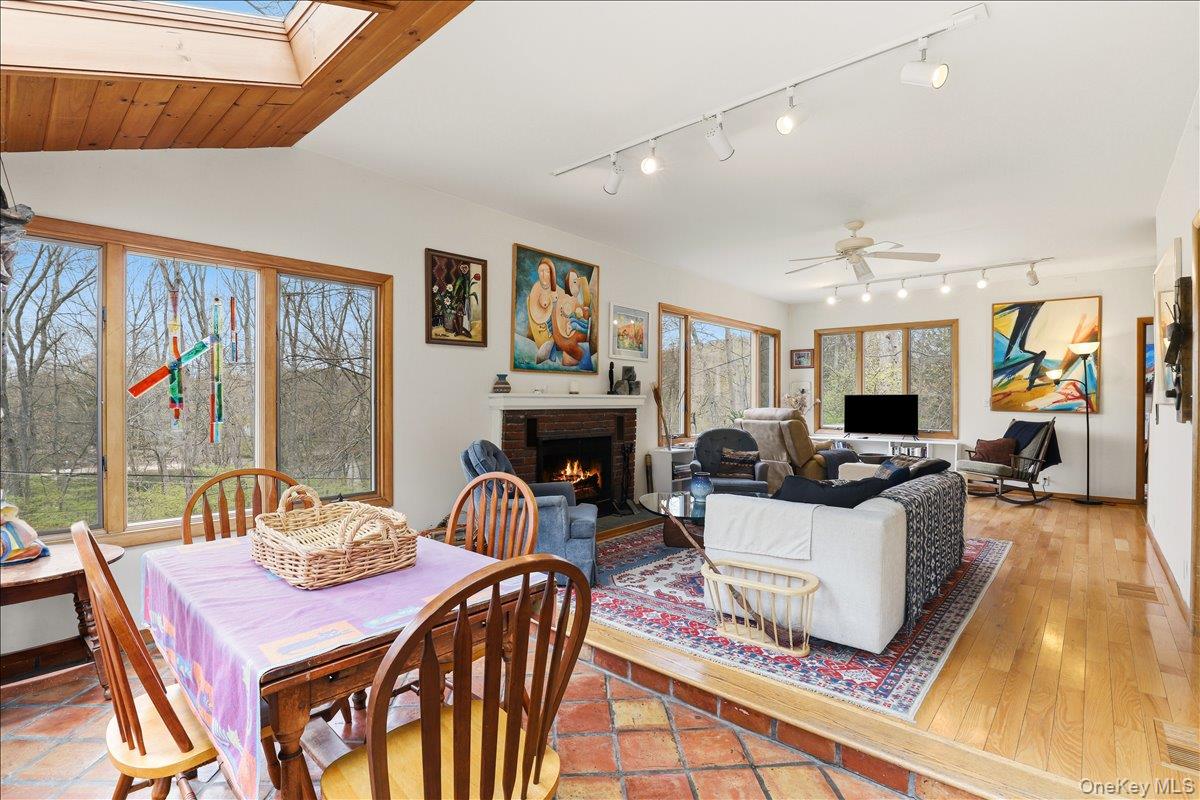 Photo 3 of this property