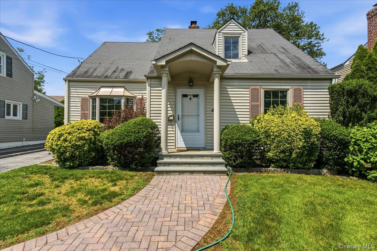 A bright and well-maintained single family house in the sought-after E...