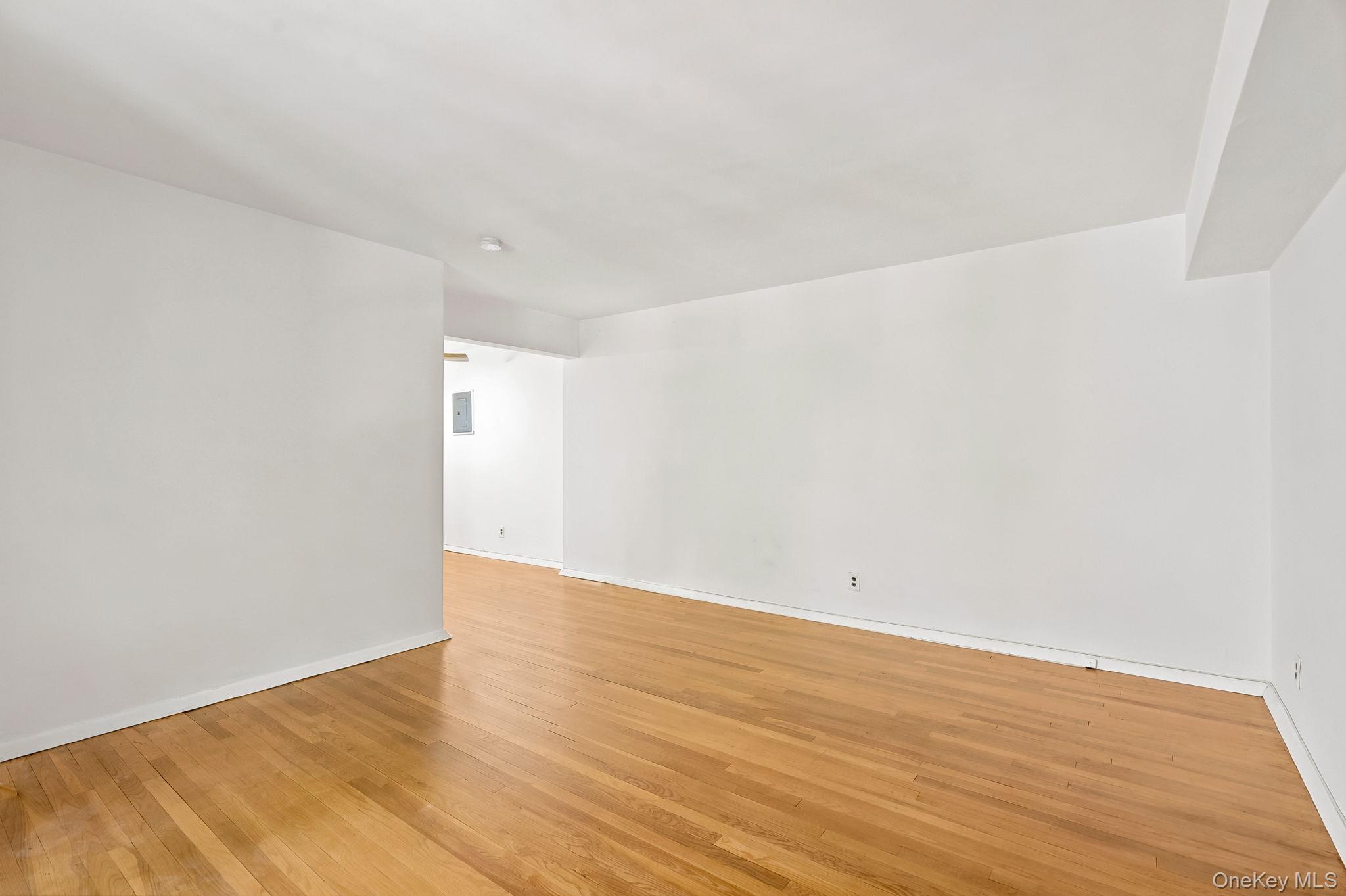 Photo 4 of this property