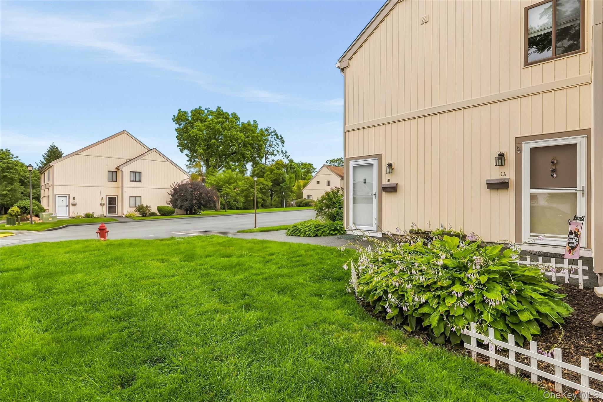 Welcome to this charming garden-level 1-bedroom co-op with bonus room,...