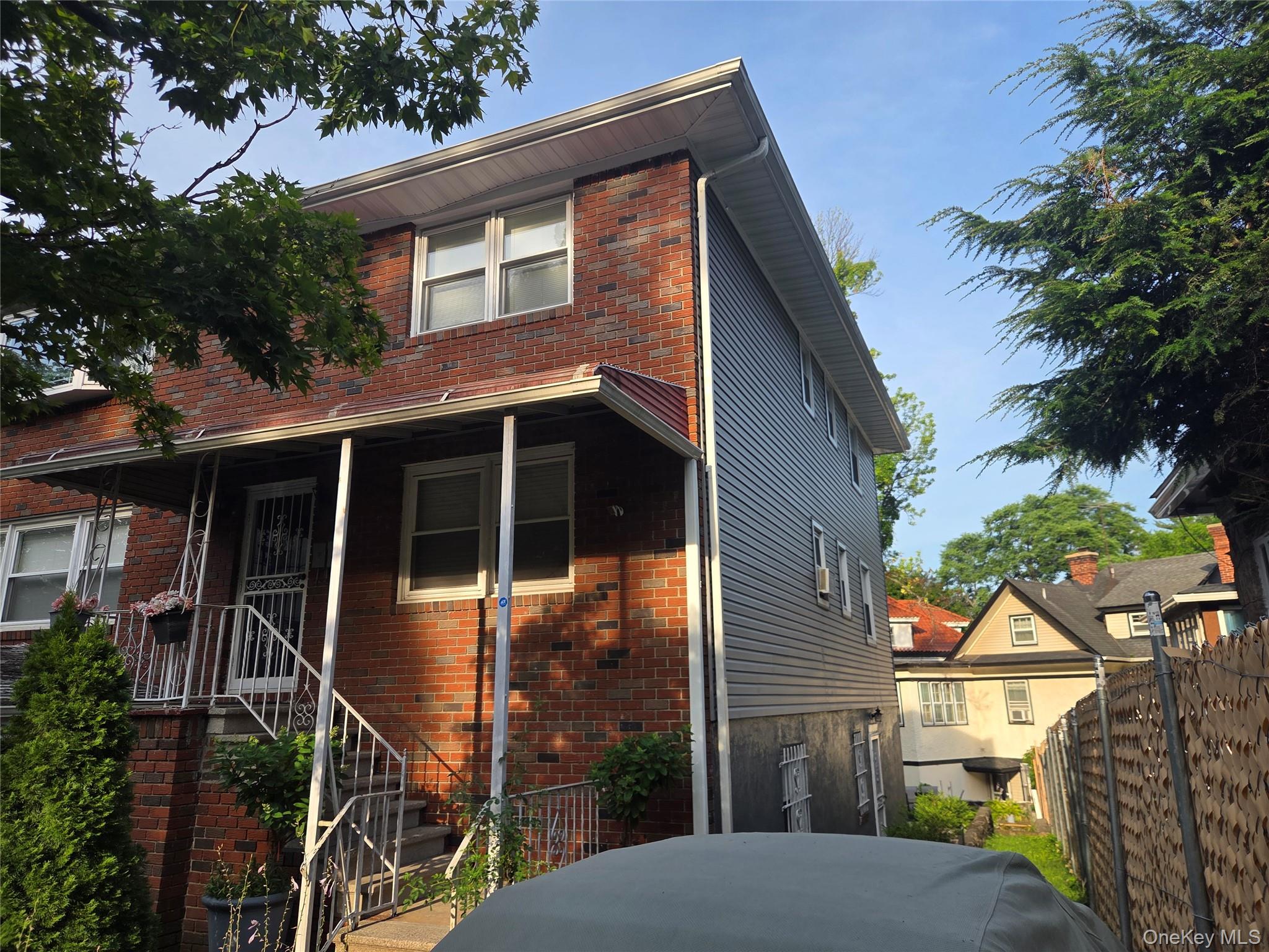 Photo 4 of this property