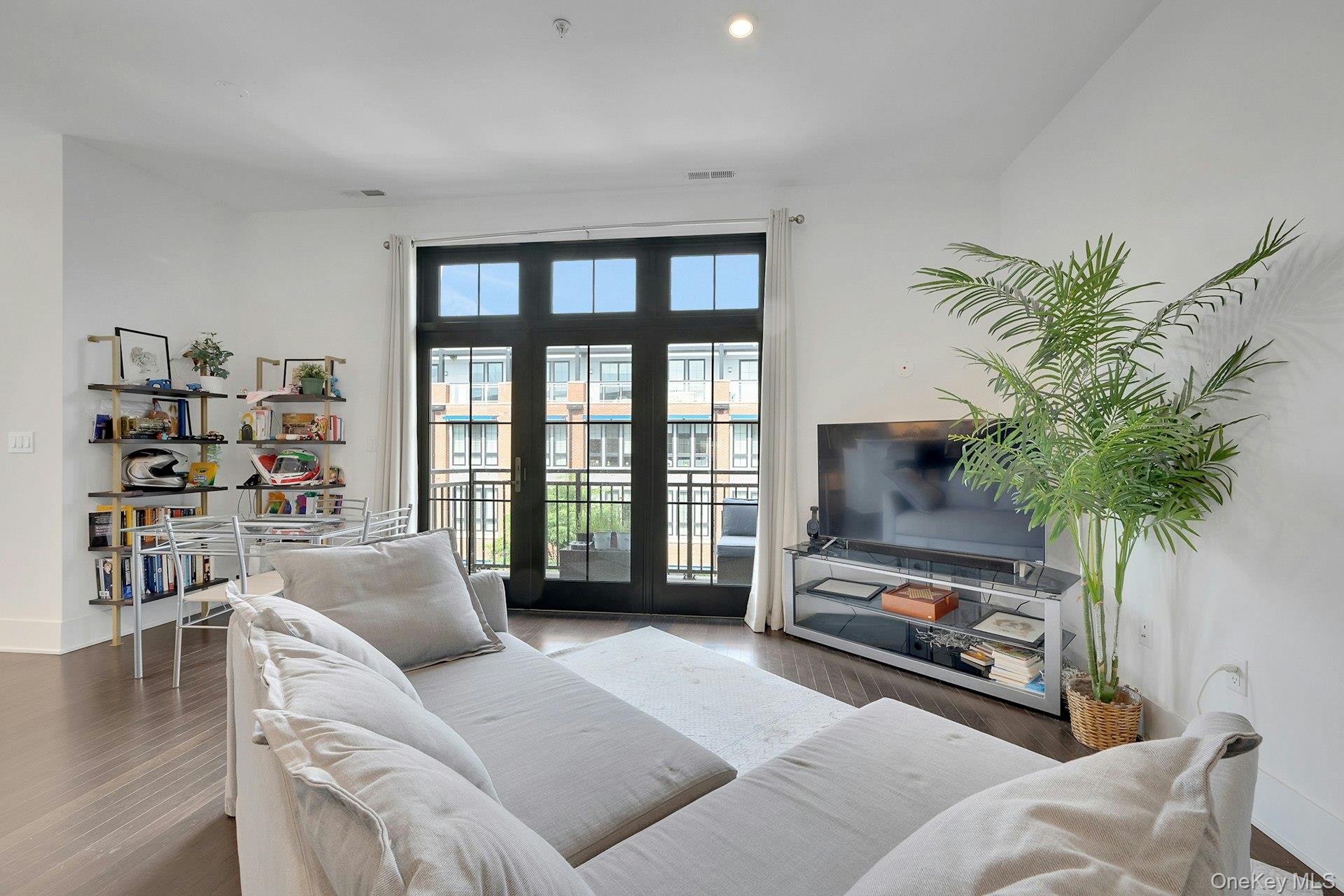 Photo 6 of this property
