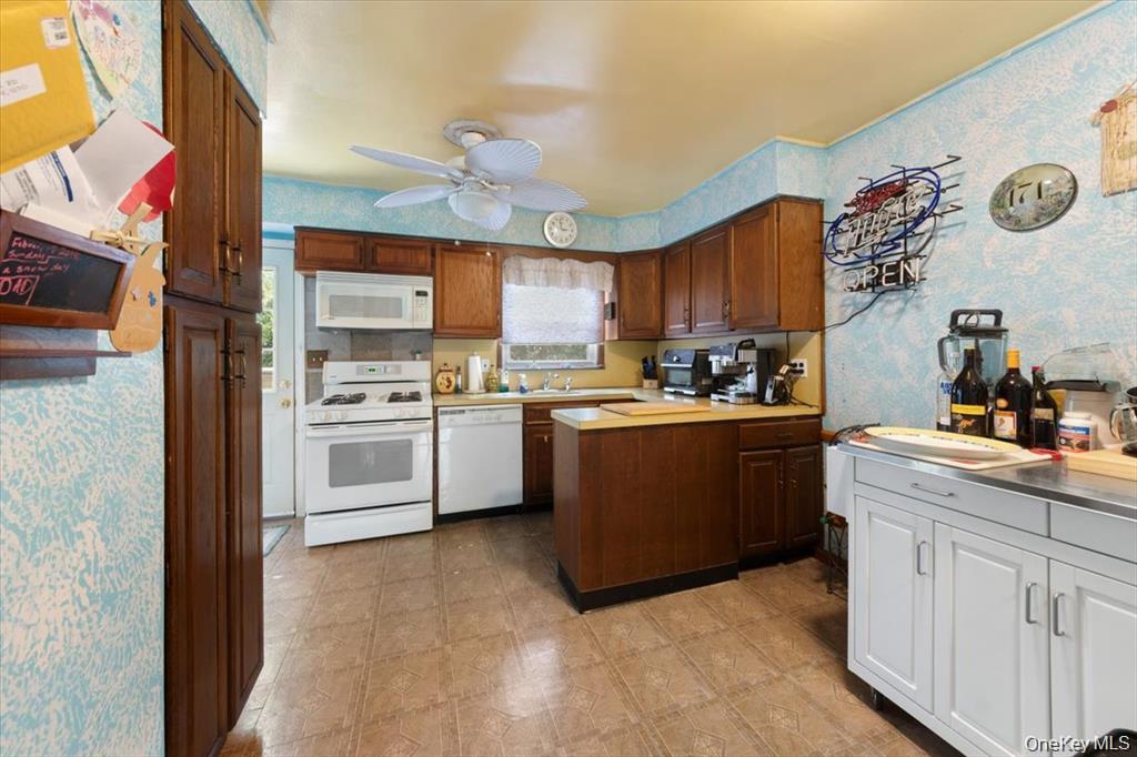 Photo 11 of this property
