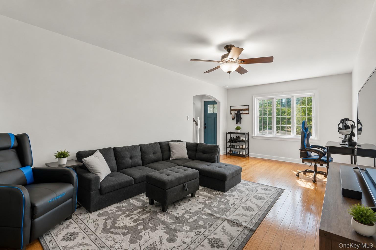 Photo 9 of this property