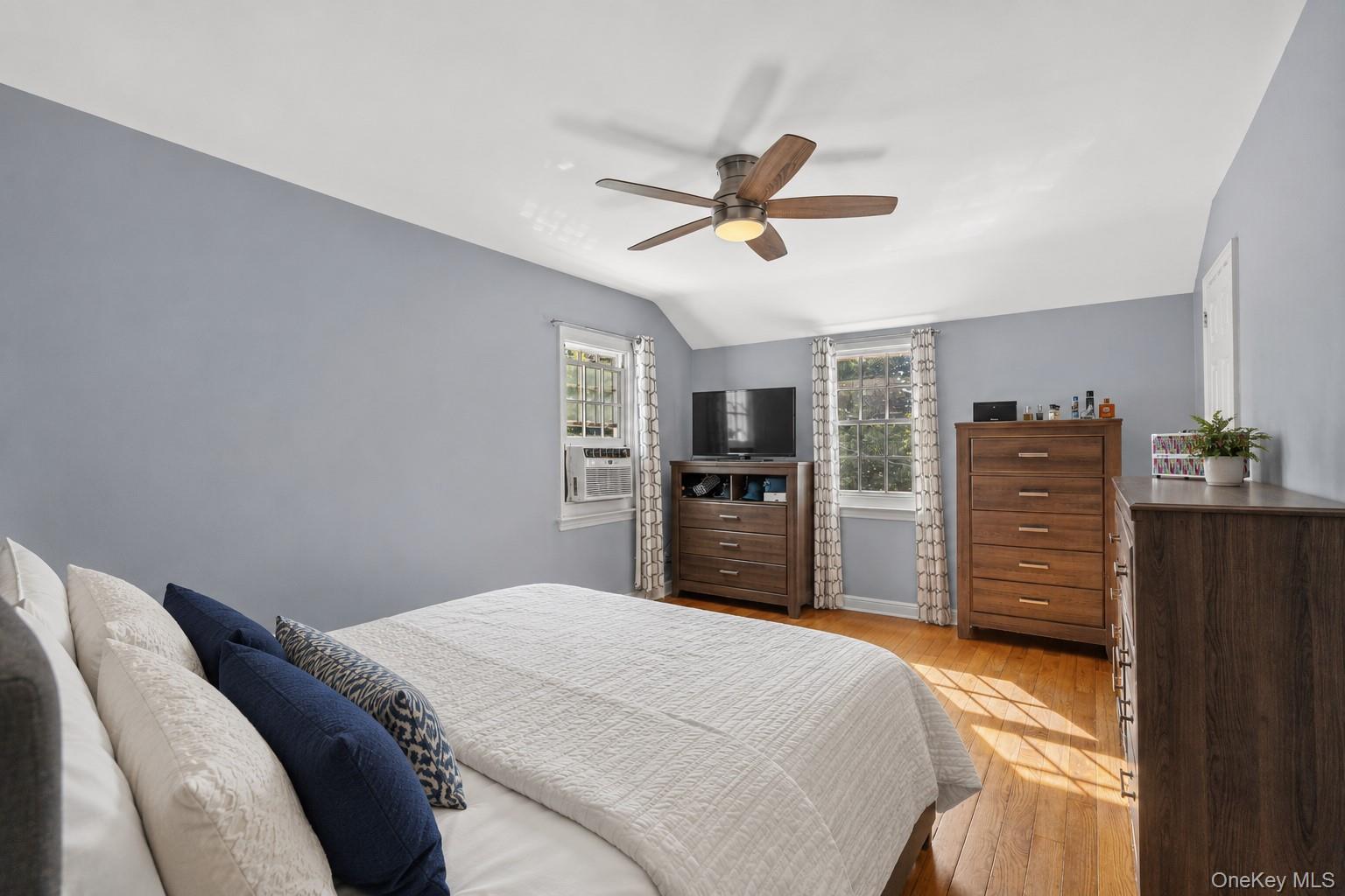 Photo 11 of this property