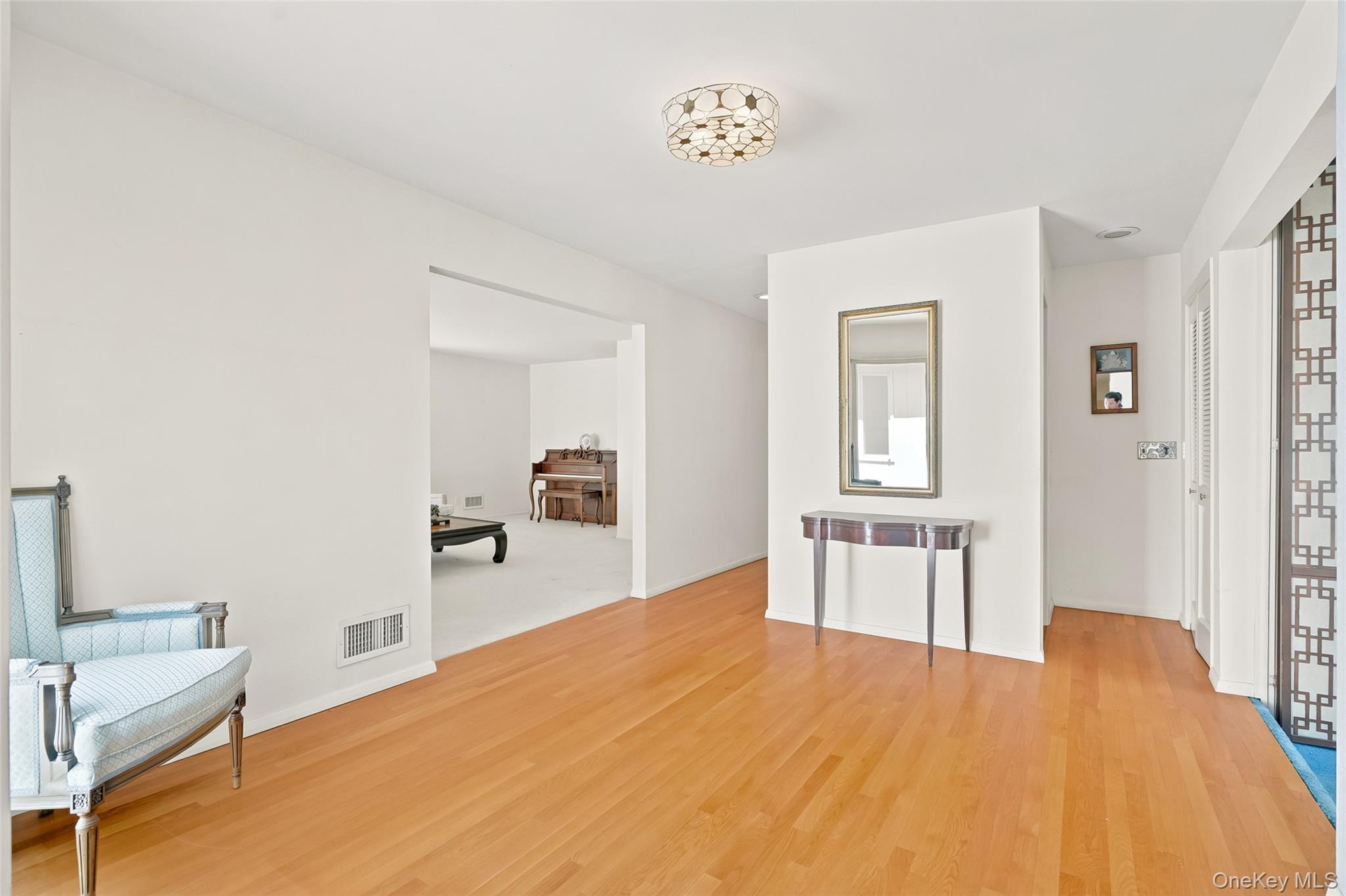 Photo 4 of this property
