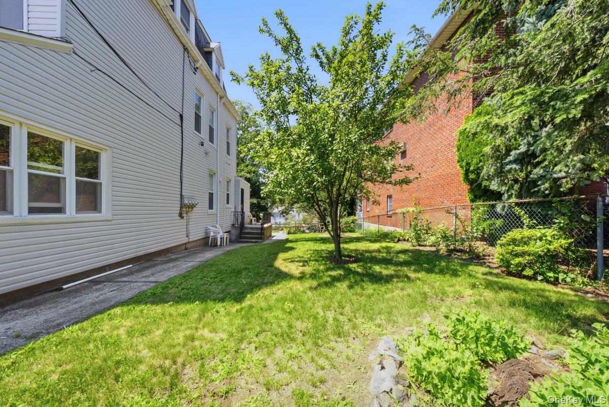 Photo 32 of this property