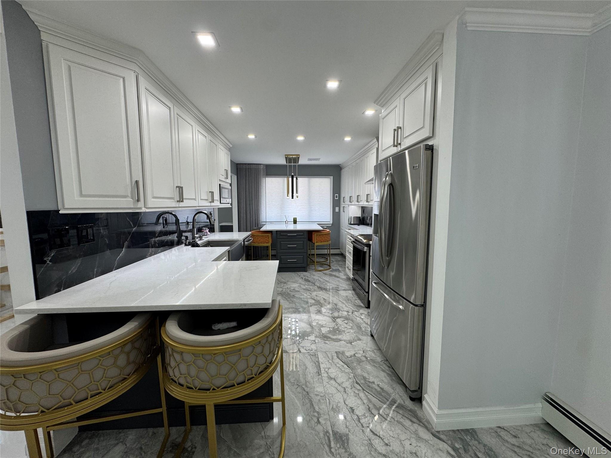 Beautiful  updated 2 bedroom, 2 and half bath condo at the desirable t...