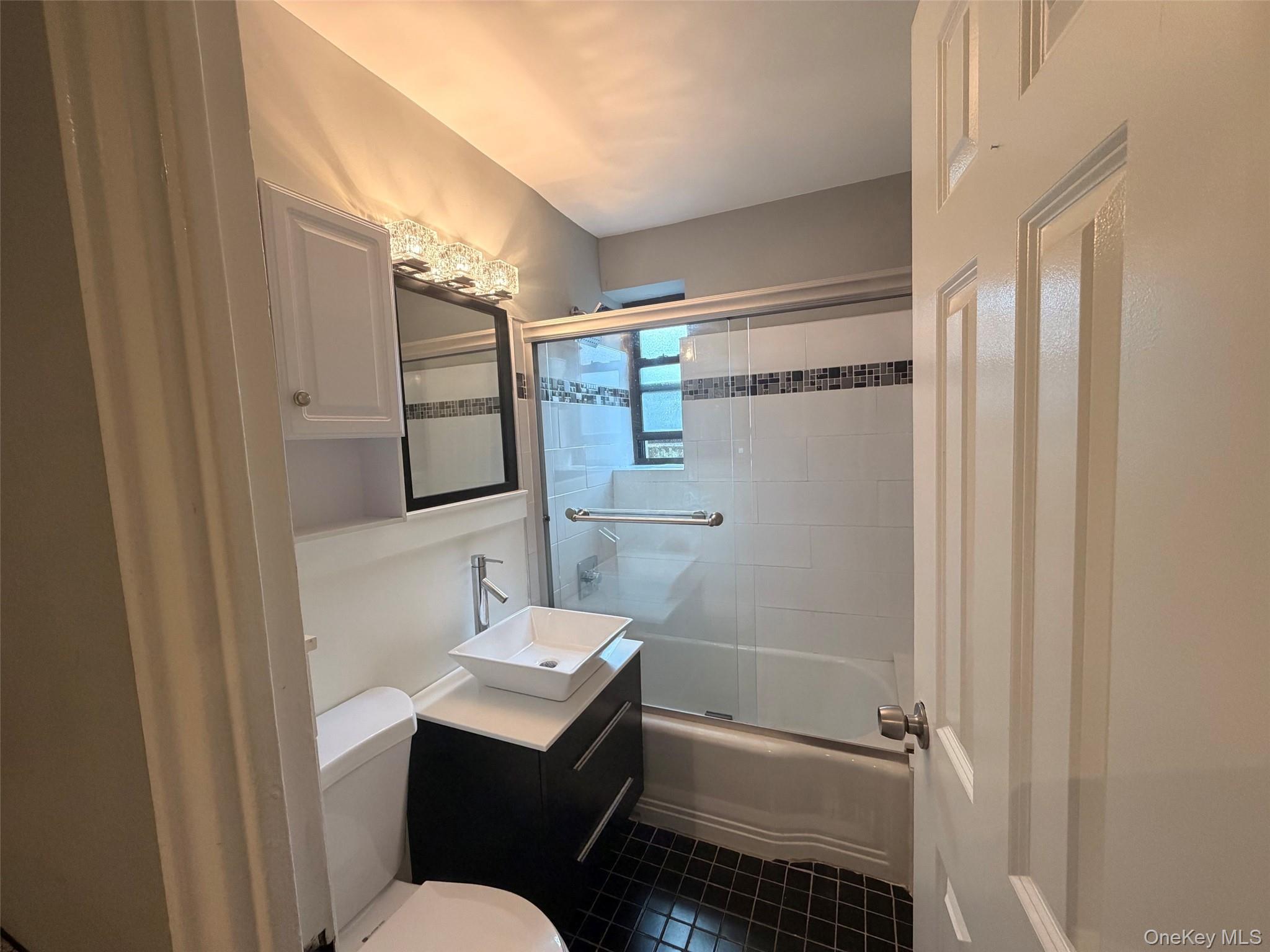 Photo 4 of this property