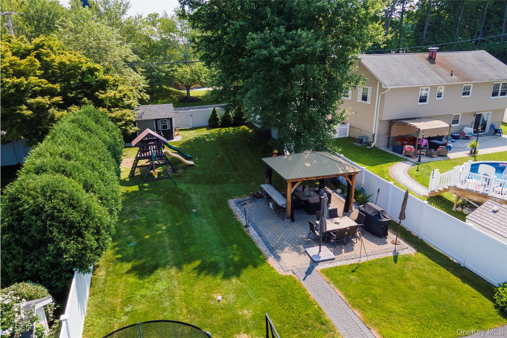 Photo 31 of this property